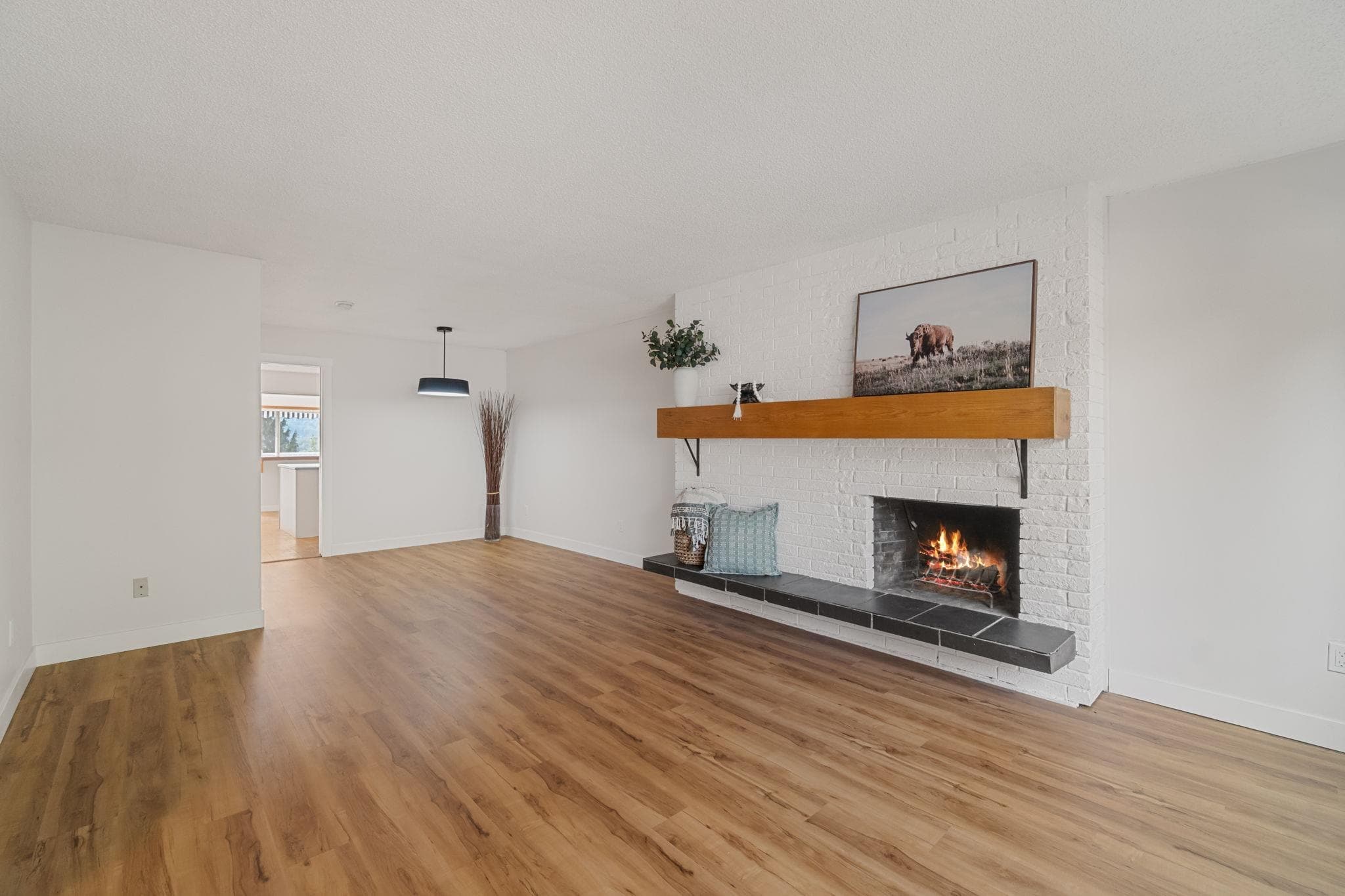 1431 Elinor Crescent, Port Coquitlam, V3C 2Y3 — photo 3