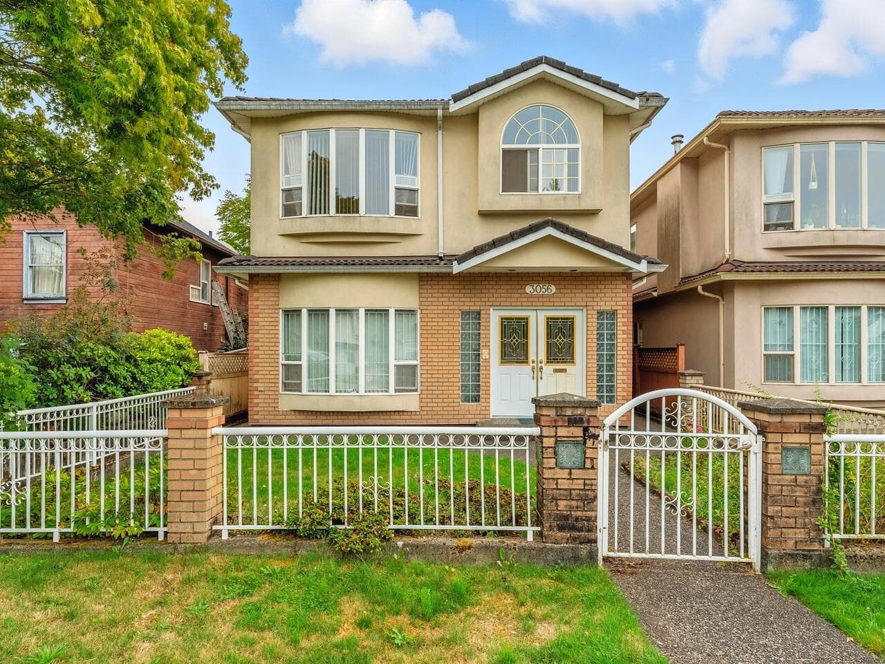 3056 Adanac Street, Vancouver