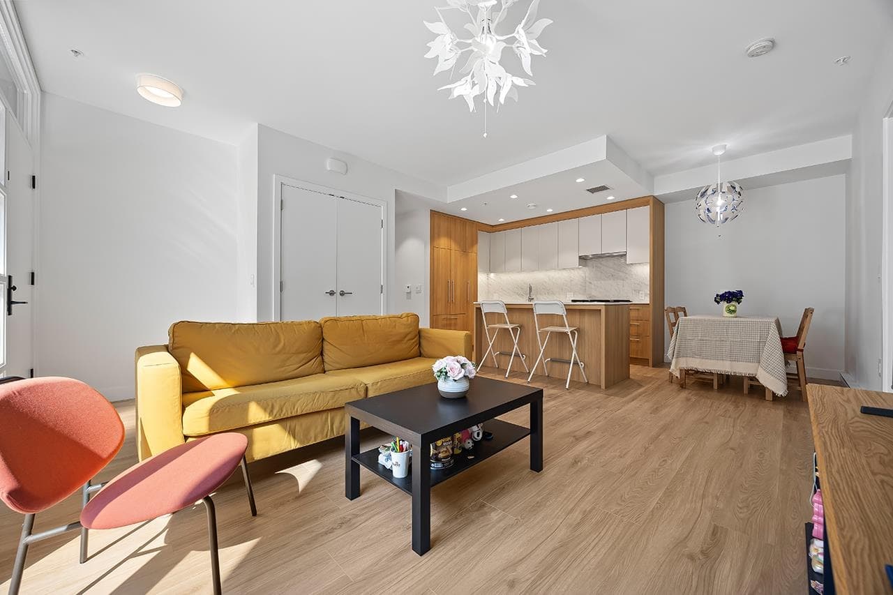 611 - 6085 Irmin Street, Burnaby, V5J 0J7 — photo 2