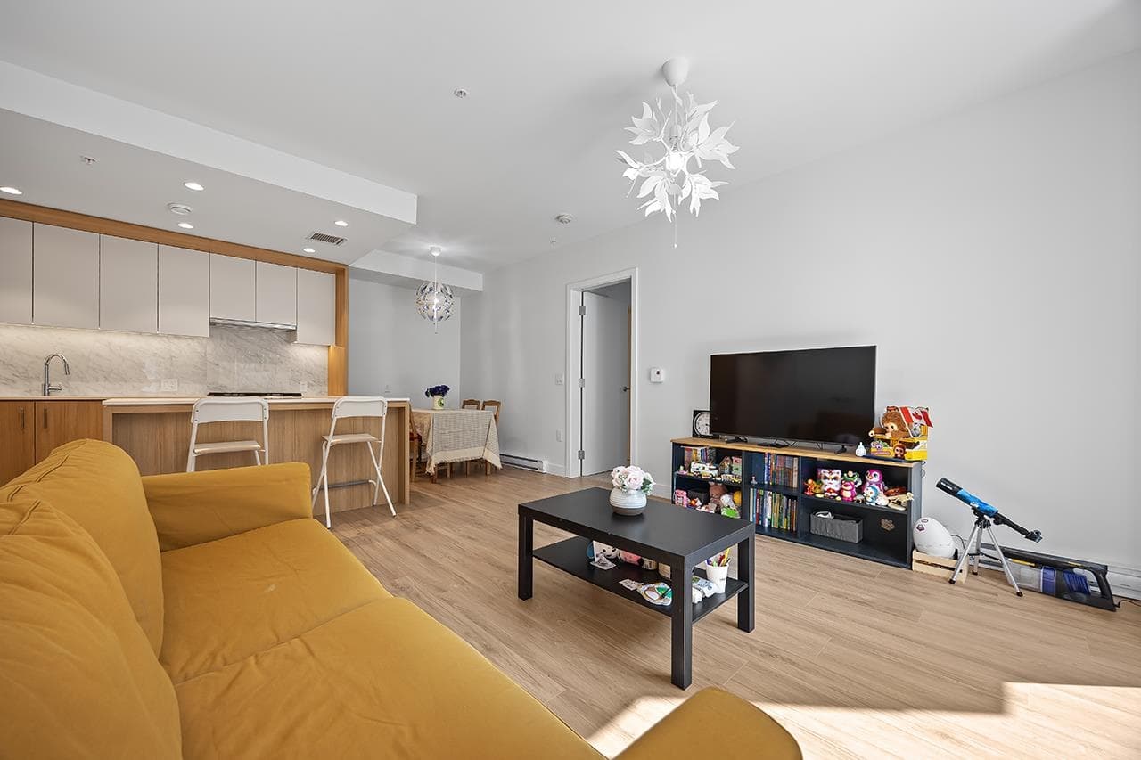 611 - 6085 Irmin Street, Burnaby, V5J 0J7 — photo 3