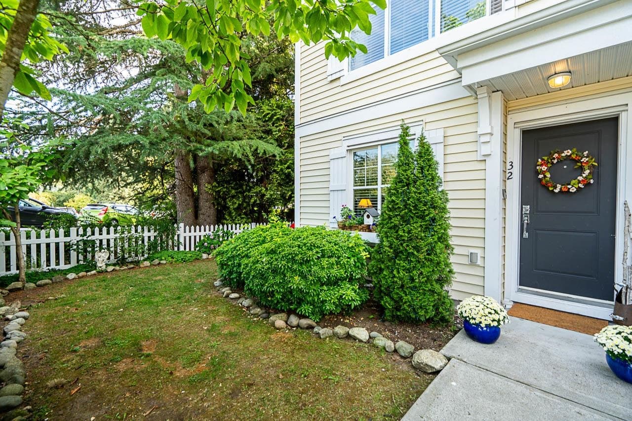 32 - 16228 16 Avenue, Surrey, V4A 1S7 — photo 2
