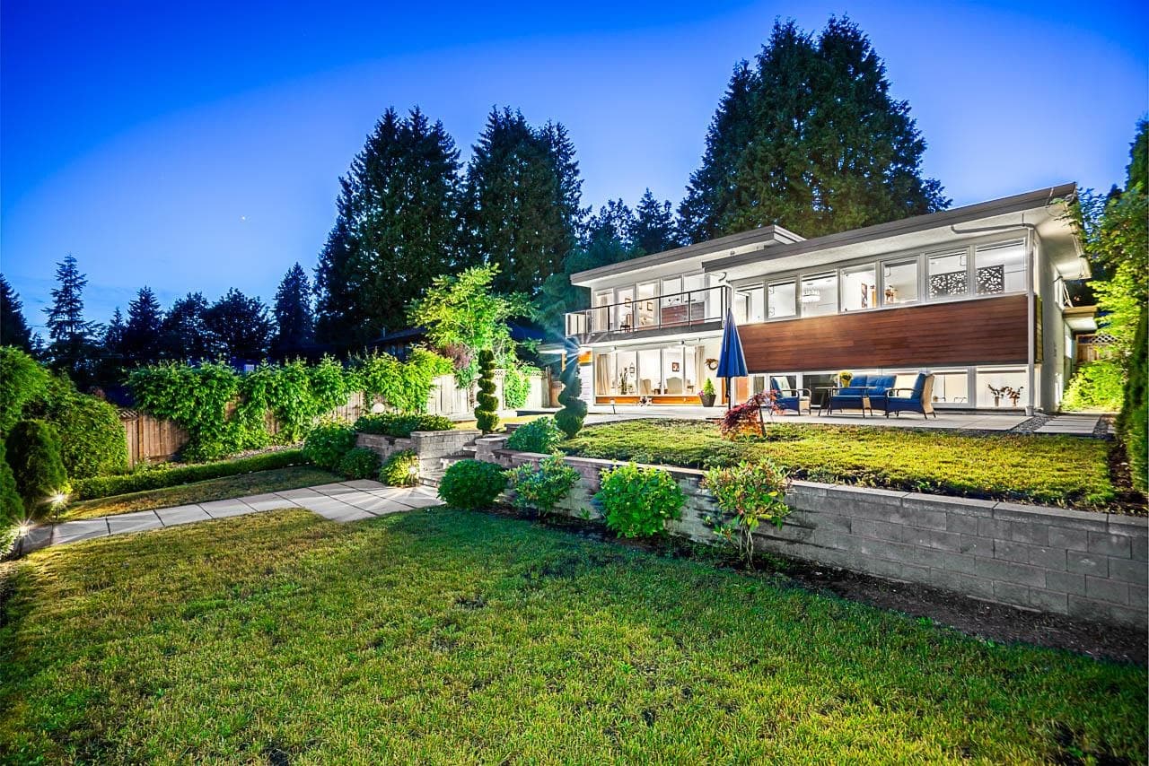 1555 Lawson Avenue, West Vancouver, V7V 2C8 — photo 2
