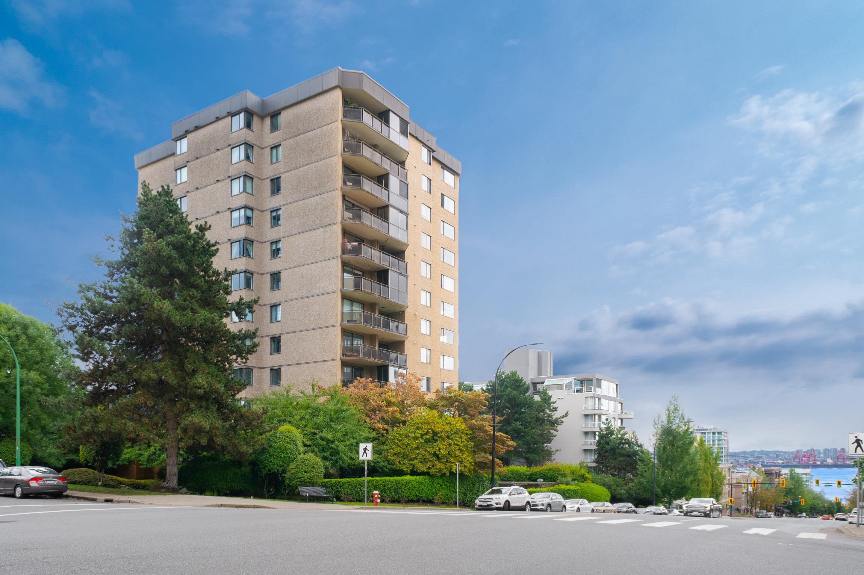 303 - 444 Lonsdale Avenue, North Vancouver, V7M 3H5 — photo 2