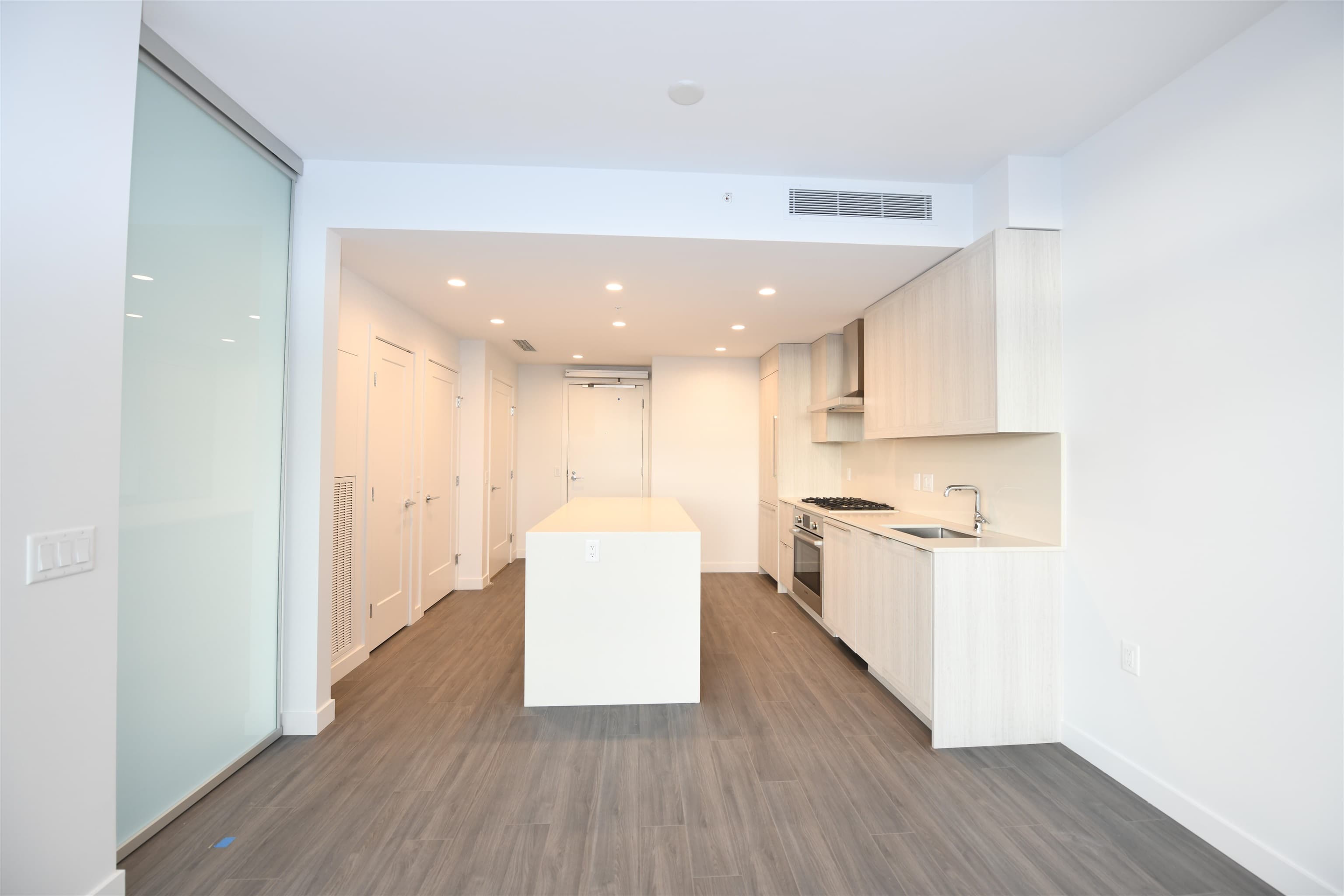 1903 - 2311 Beta Avenue, Burnaby, V5C 0M1 — photo 5