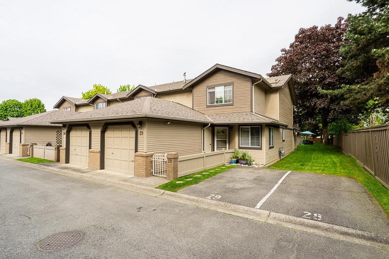 29 - 11880 82 Avenue, Delta