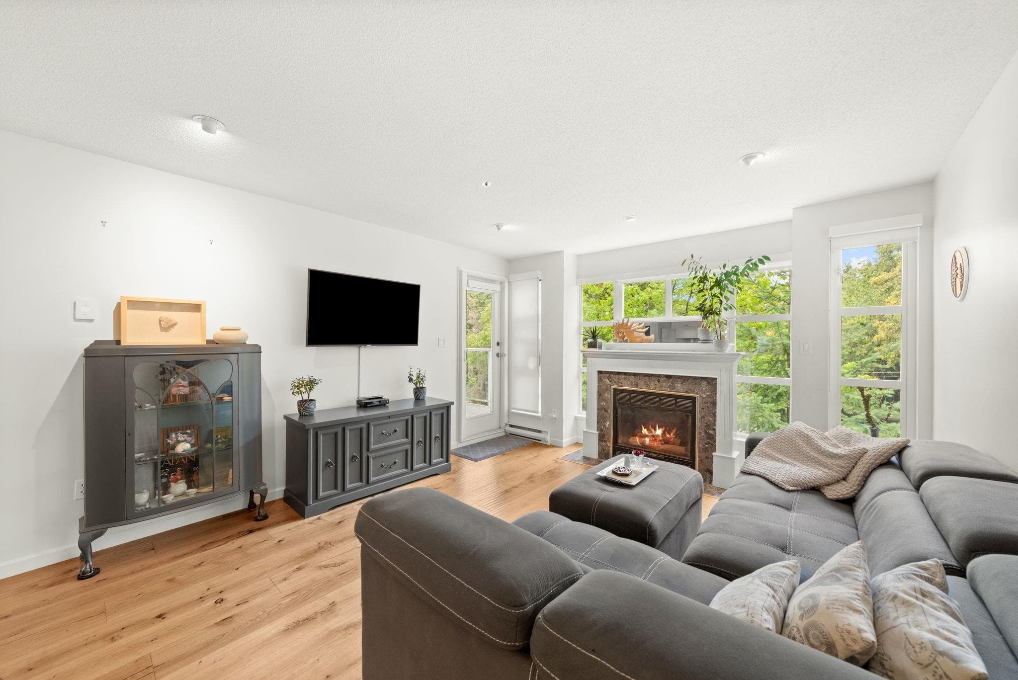301 - 8728 Sw Marine Drive, Vancouver, V6P 6A4 — photo 2