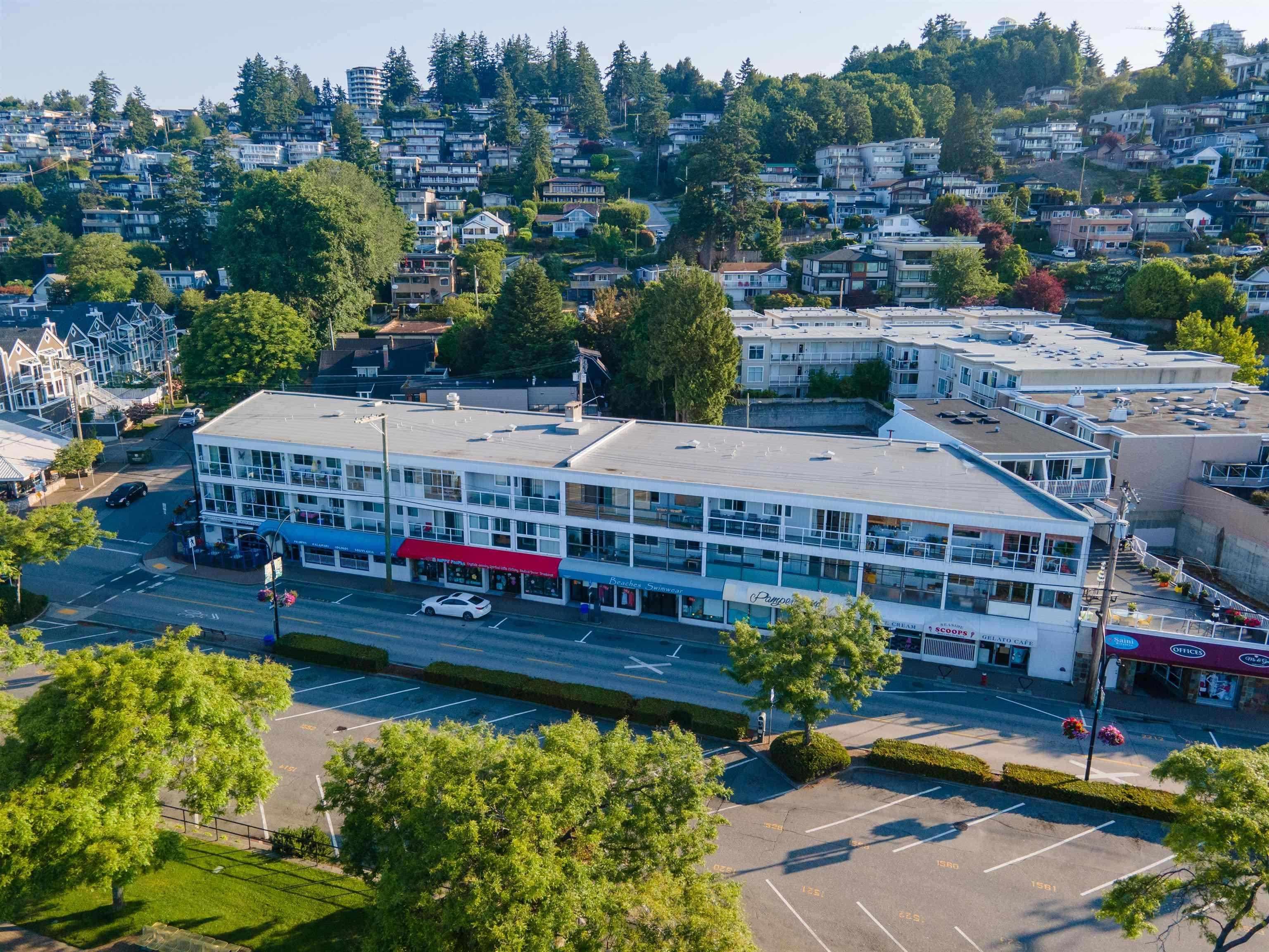 110 - 14881 Marine Drive, White Rock, V4B 1C2 — photo 2