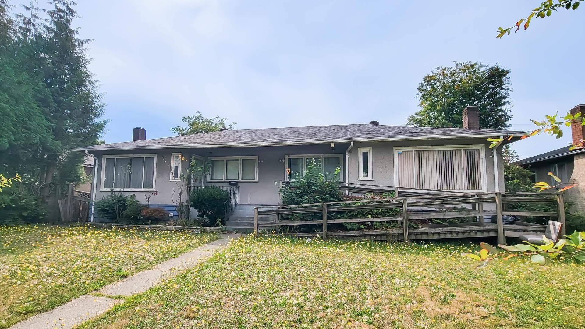 2578 S Grandview Highway, Vancouver, V5M 2C8 — photo 3