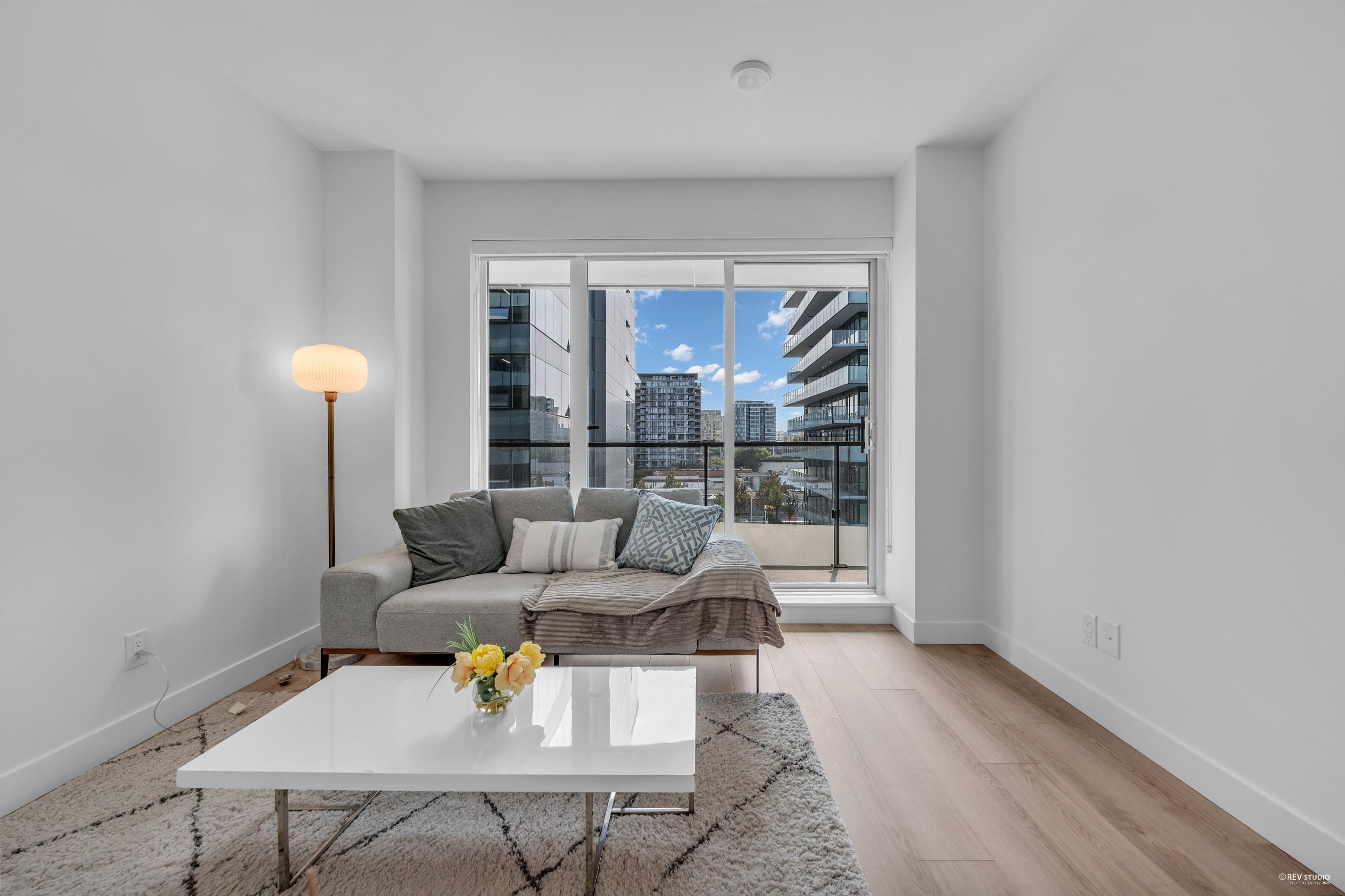 607 - 5593 No. 3 Road, Richmond, V6X 0X6 — photo 2