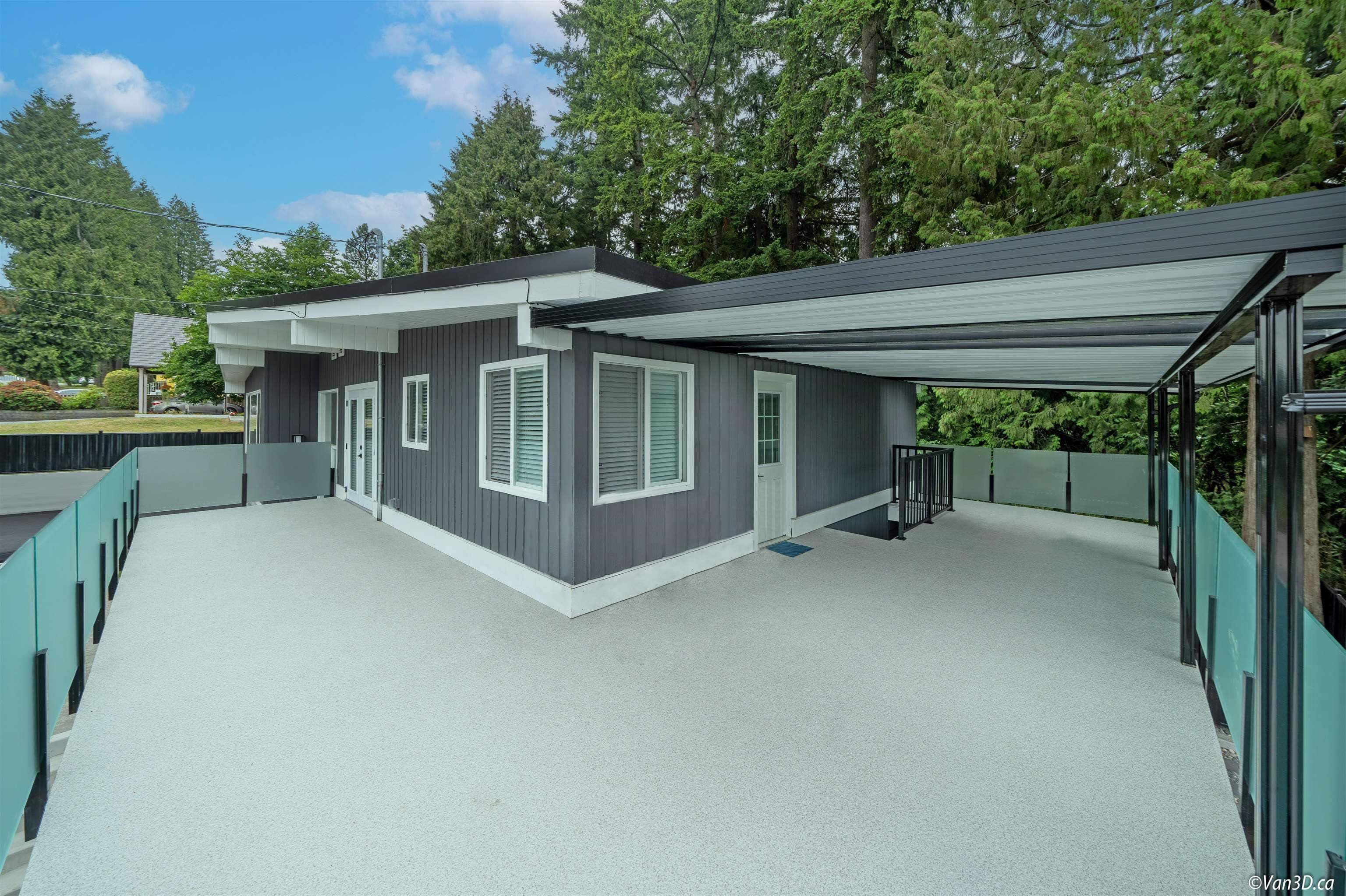 383 Laurentian Crescent, Coquitlam, V3K 1Y6 — photo 5