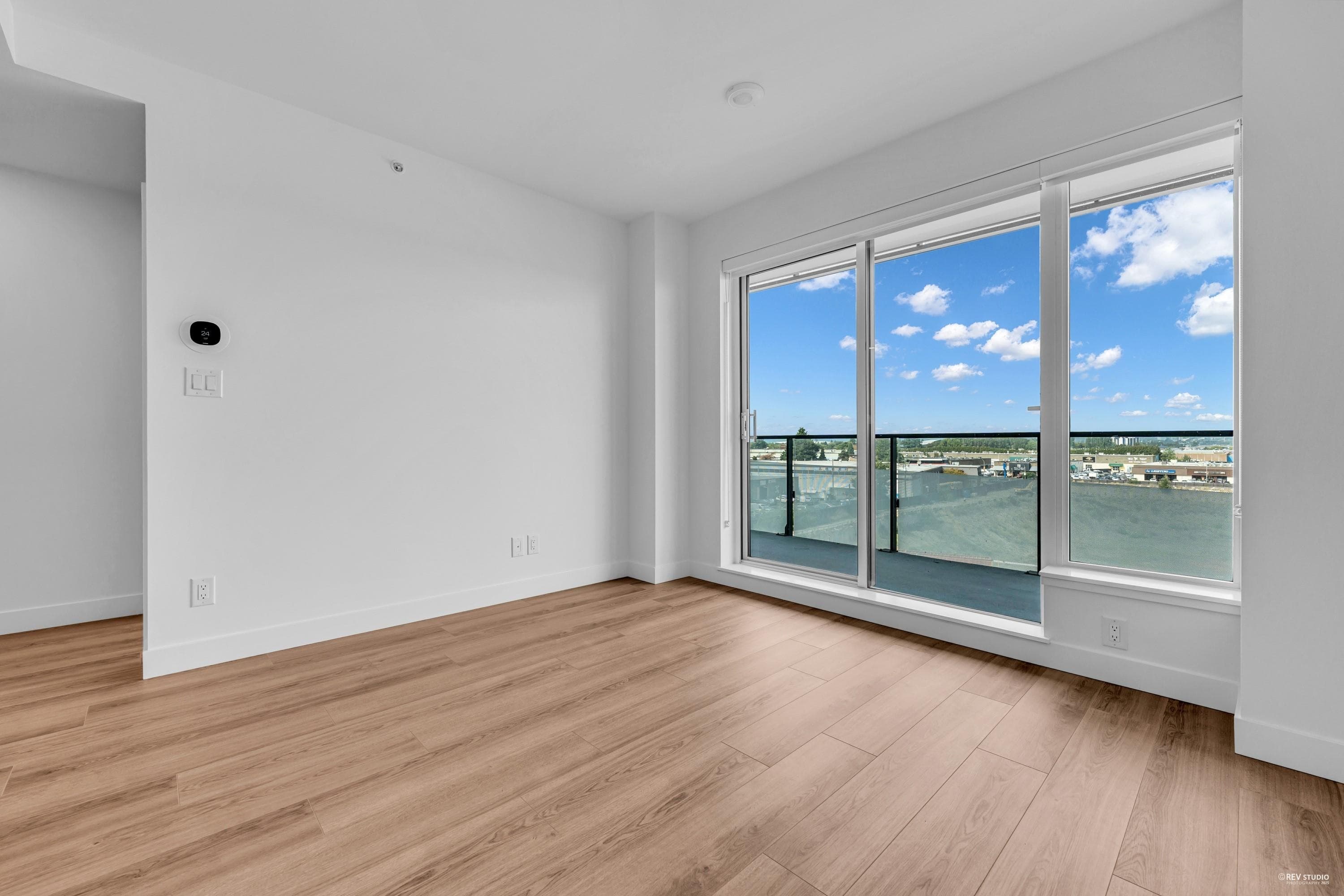 610 - 5593 Number 3 Road, Richmond, V6X 0X6 — photo 4
