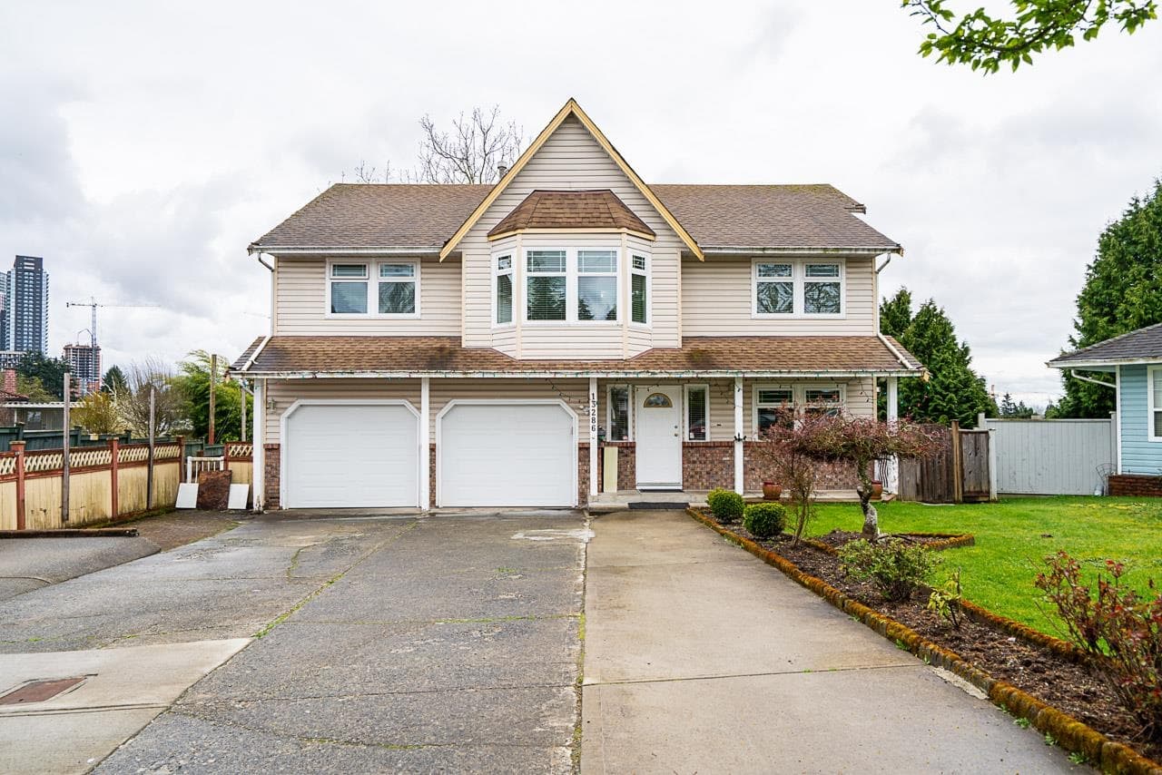 13286 98 Avenue, Surrey