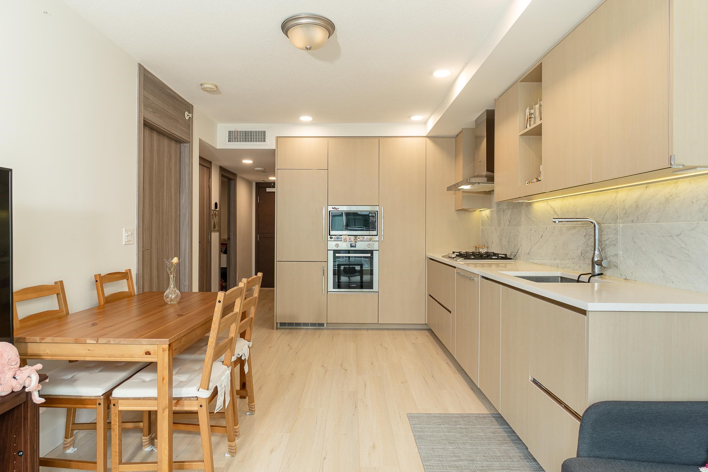 606 - 8800 Hazelbridge Way, Richmond, V6X 0S3 — photo 5