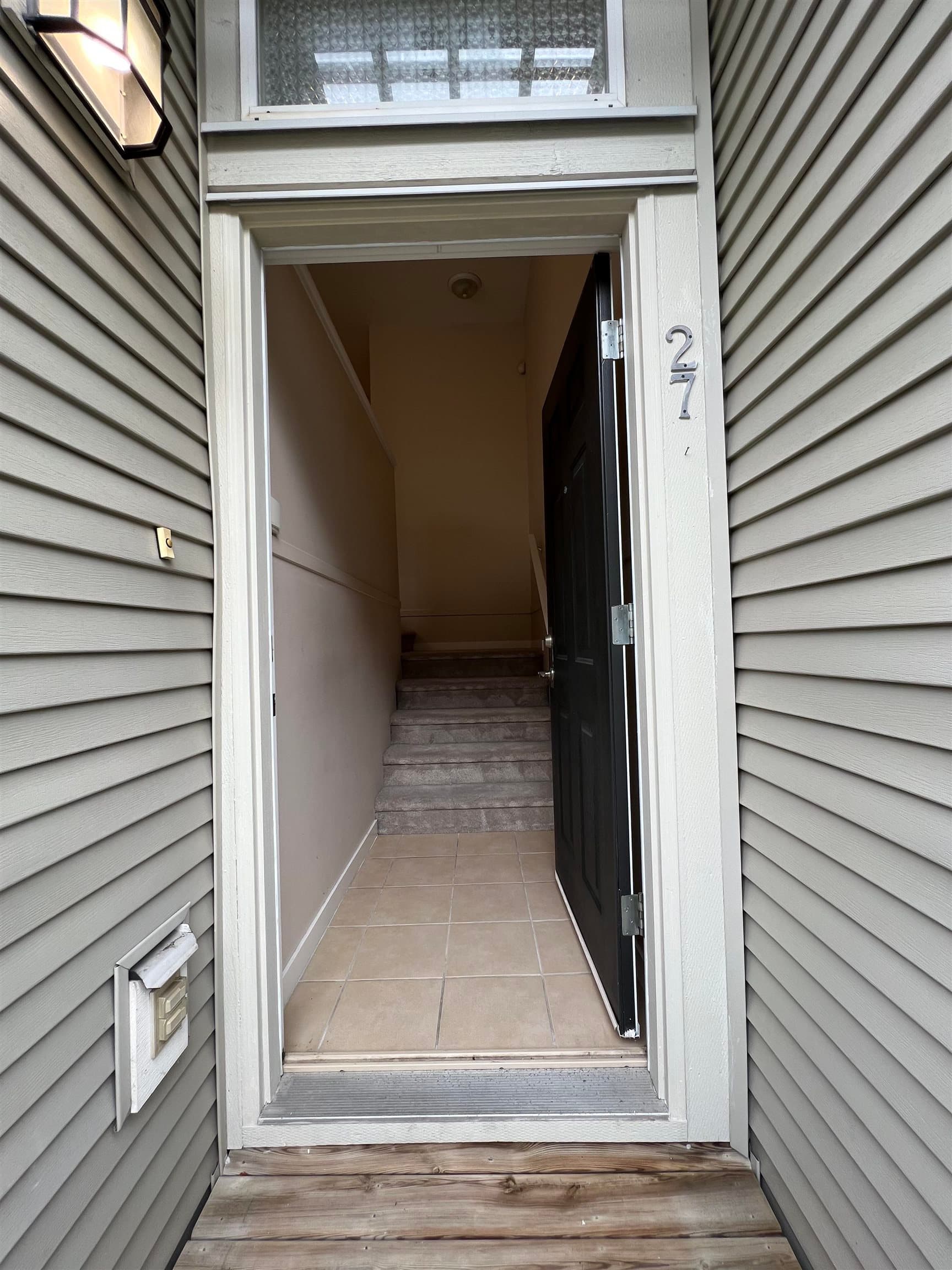 27 - 9133 Sills Avenue, Richmond, V6Y 4H6 — photo 2