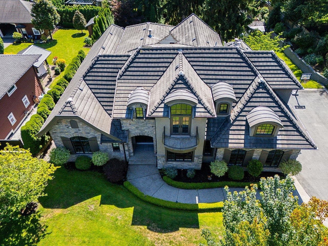 8032 Government Road, Burnaby — sold