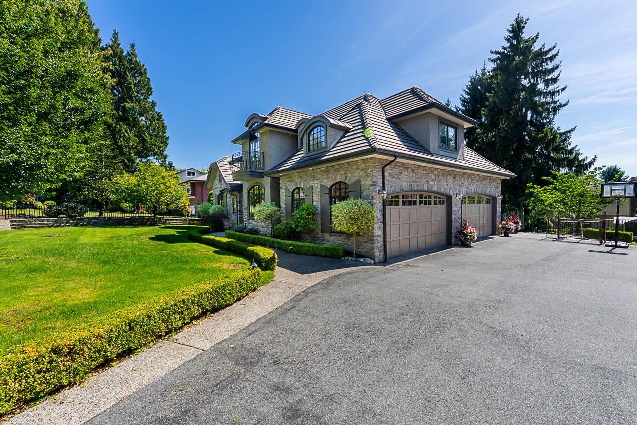 8032 Government Road, Burnaby, V5A 2E2 — photo 5