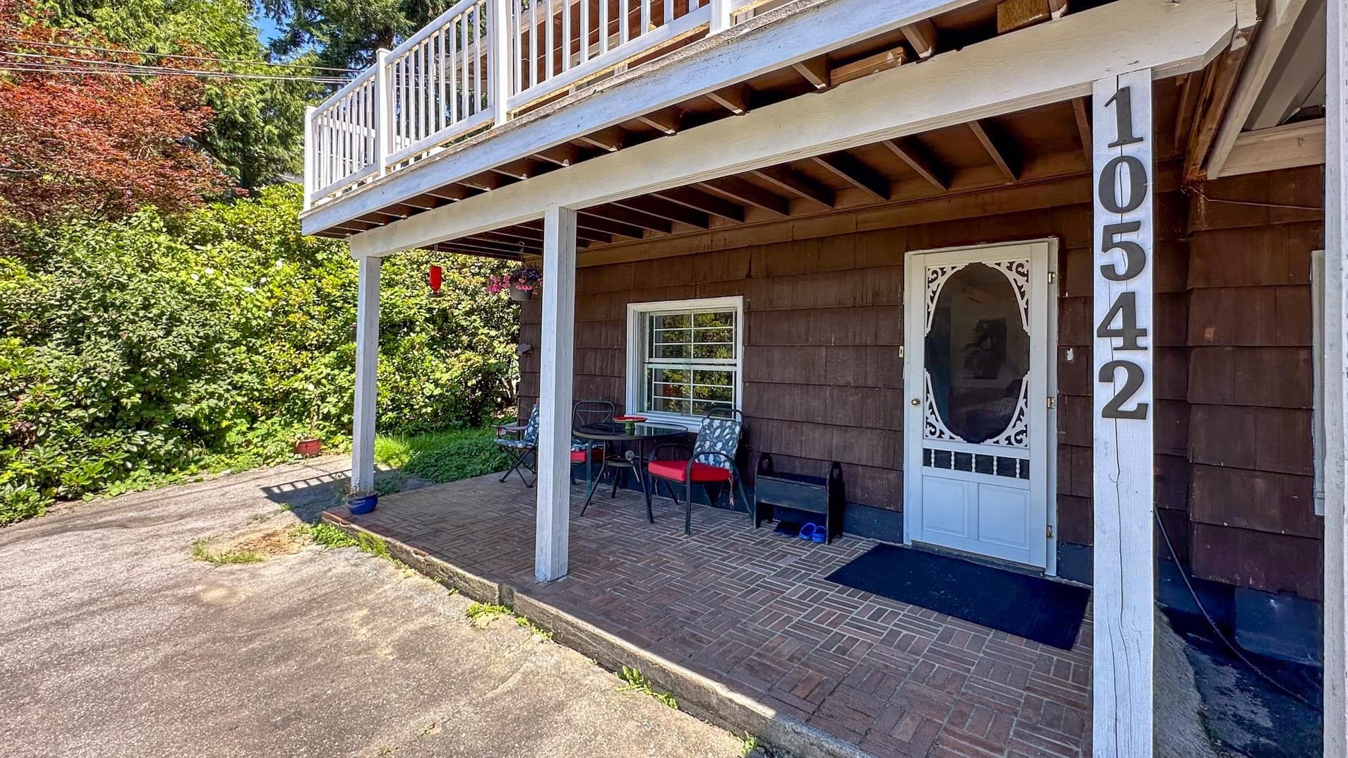 10542 125b Street, Surrey, V3V 5A7 — photo 2