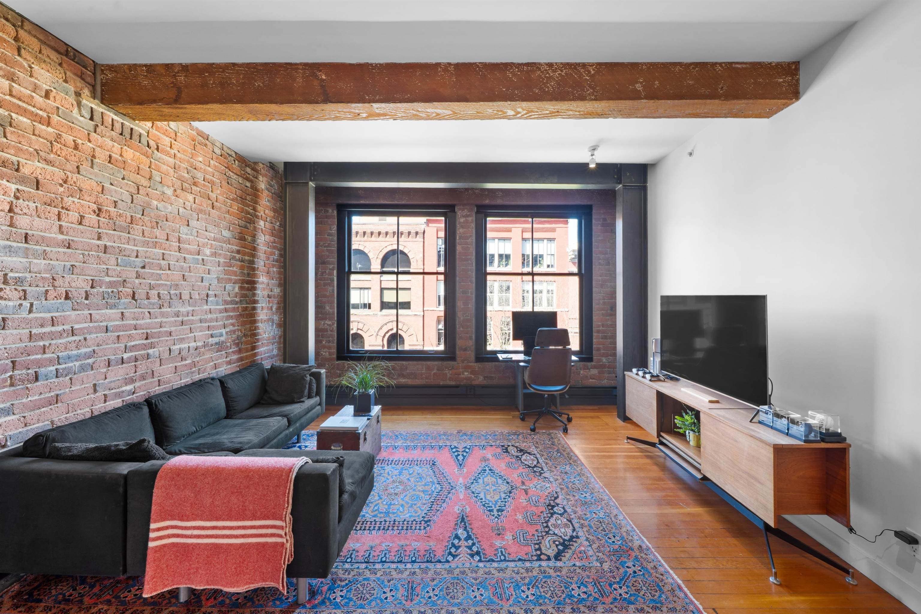 405 - 310 Water Street, Vancouver, V6B 1B6 — photo 1