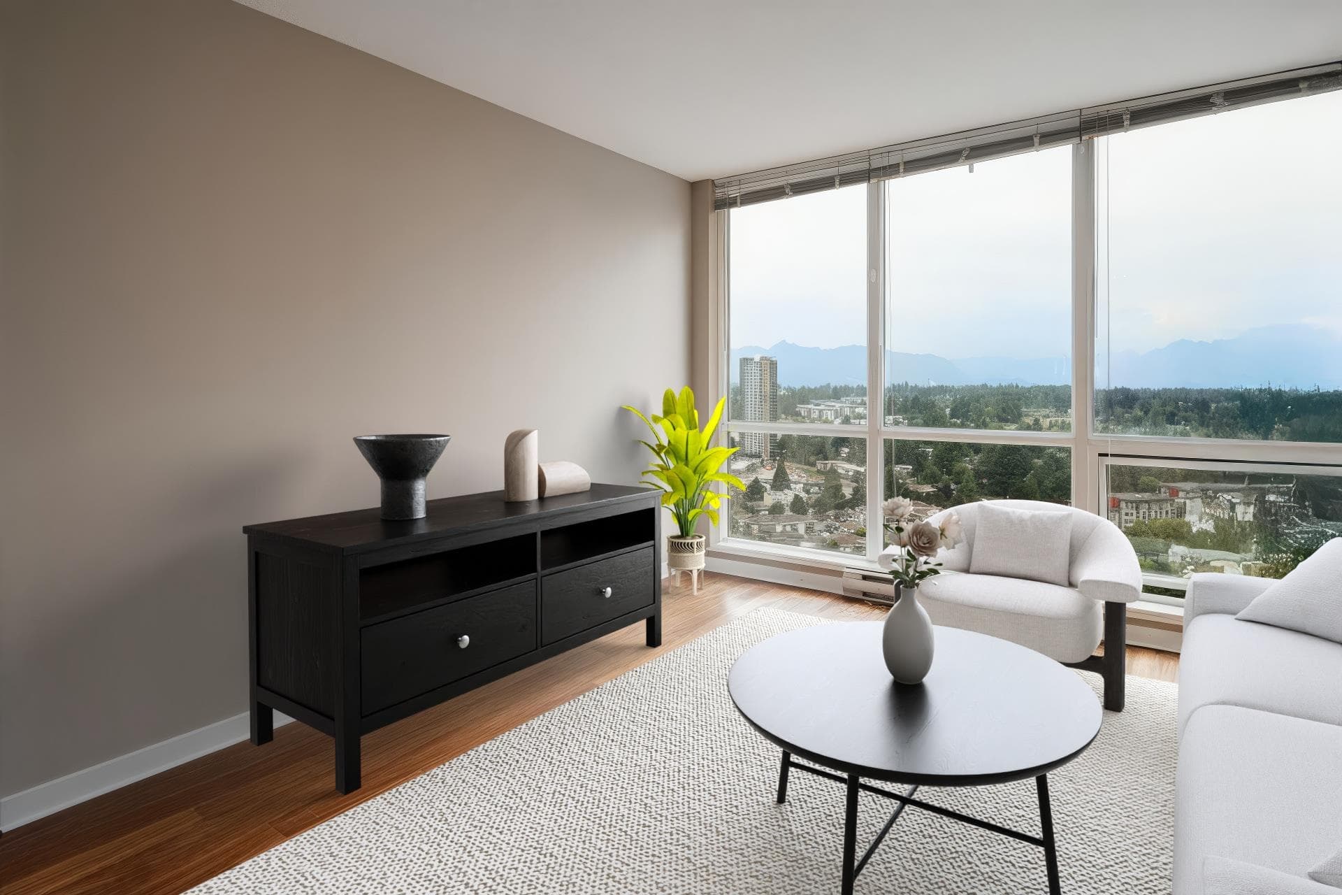 3105 - 13618 100 Avenue, Surrey, V3T 0A8 — photo 2