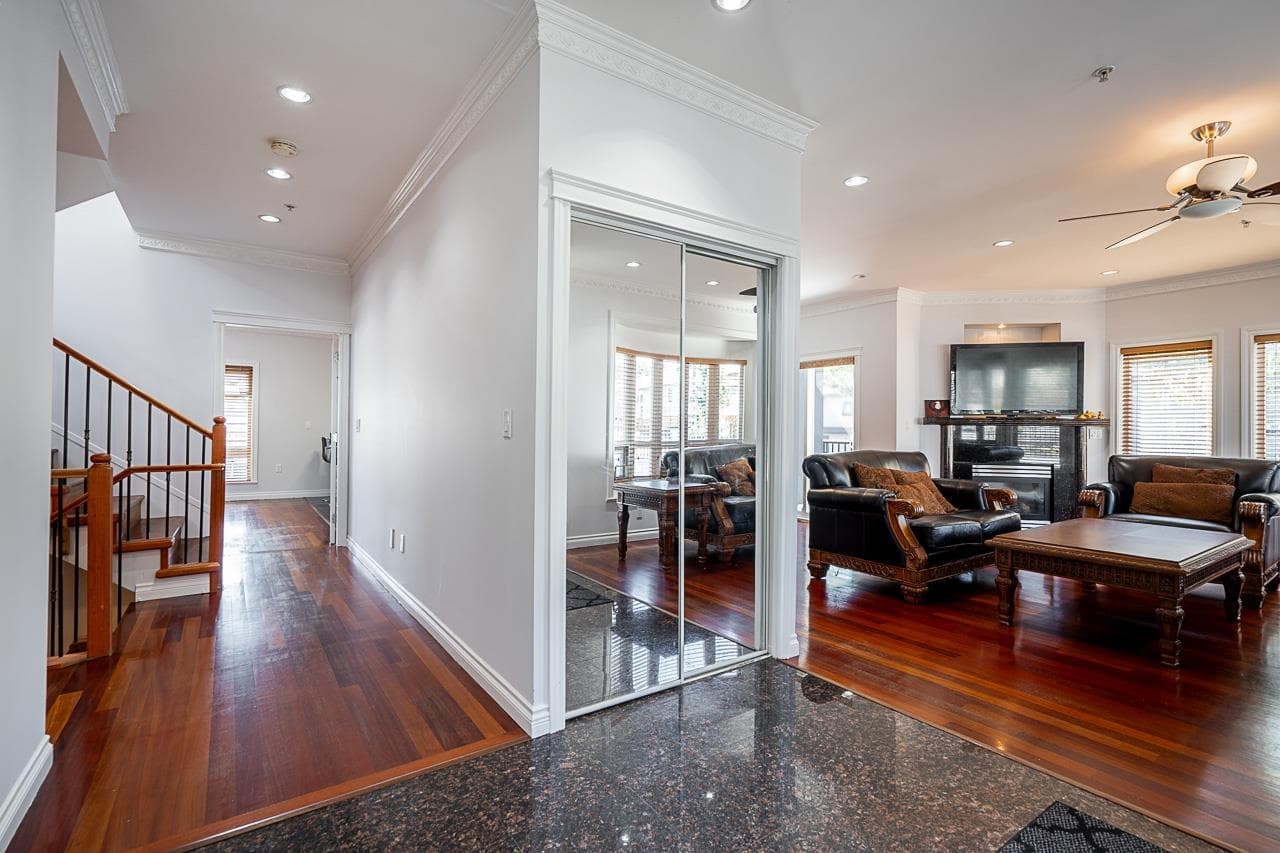1306 E 60 Avenue, Vancouver, V5X 2A9 — photo 4
