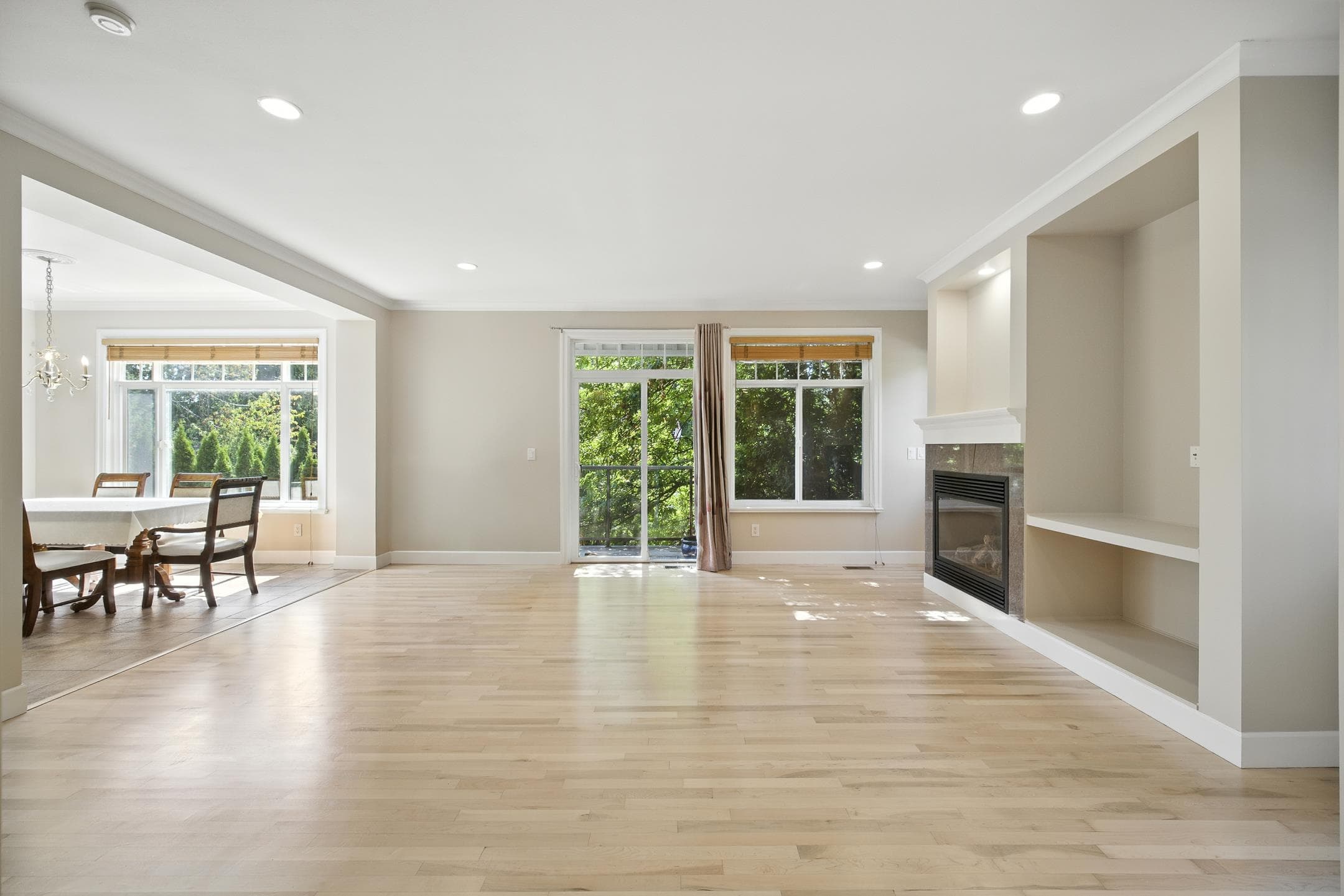 3252 Camelback Lane, Coquitlam, V3E 3R1 — photo 4