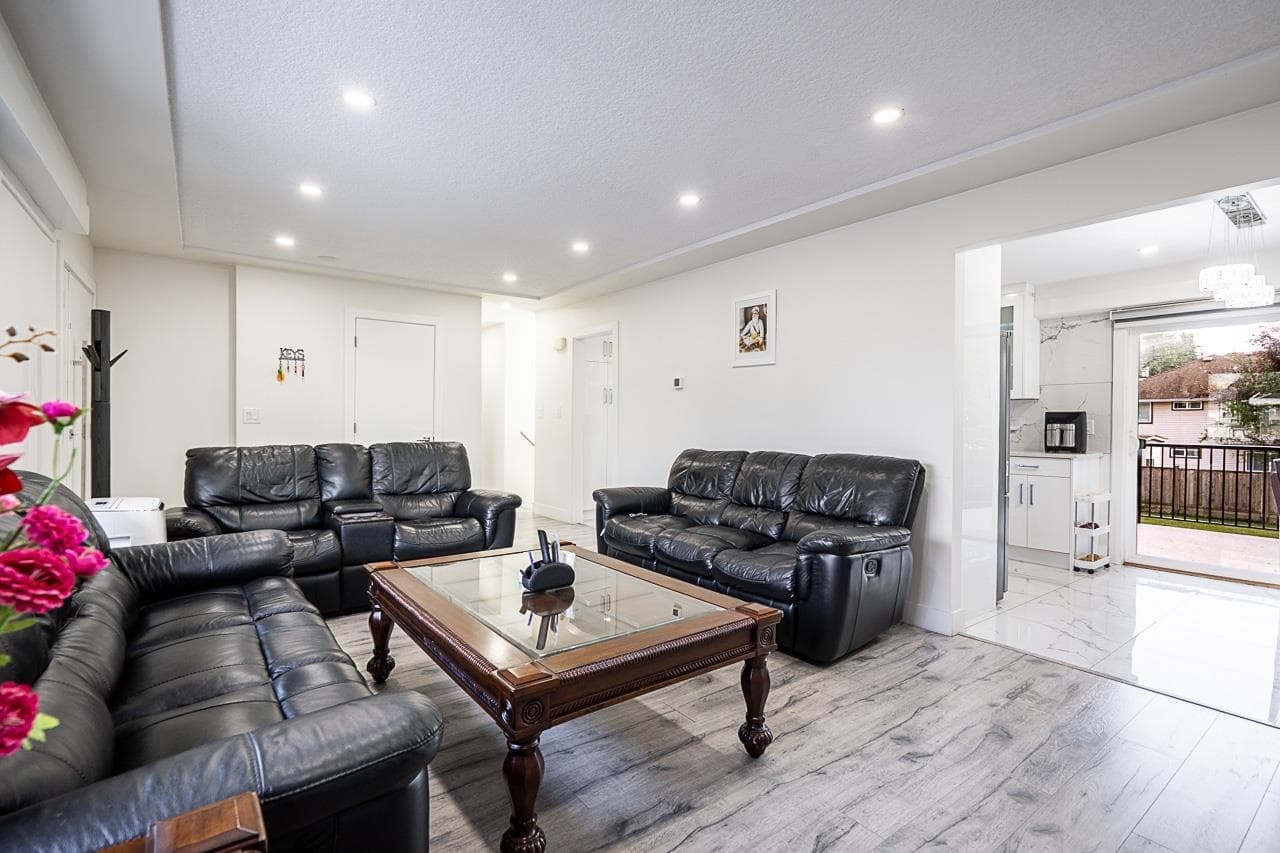 1624 Coquitlam Avenue, Port Coquitlam, V3B 1H7 — photo 5