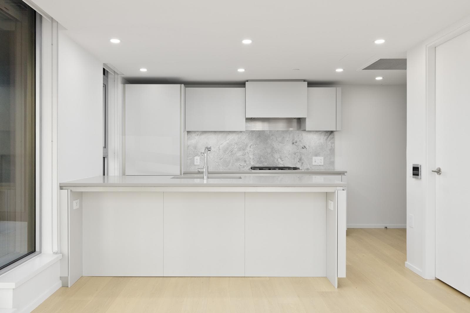 1307 - 889 Pacific Street, Vancouver, V6Z 1C3 — photo 3
