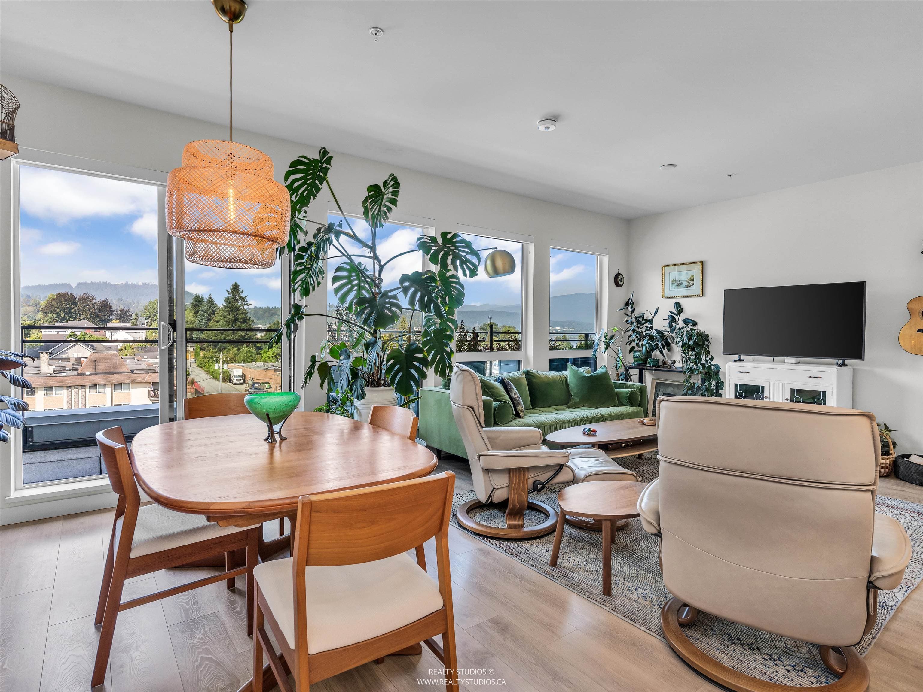 608 - 3018 St George Street, Port Moody, V3H 0L4 — photo 4