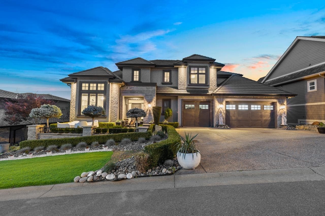 2736 Aquila Drive, Abbotsford, V3G 0C7 — photo 1