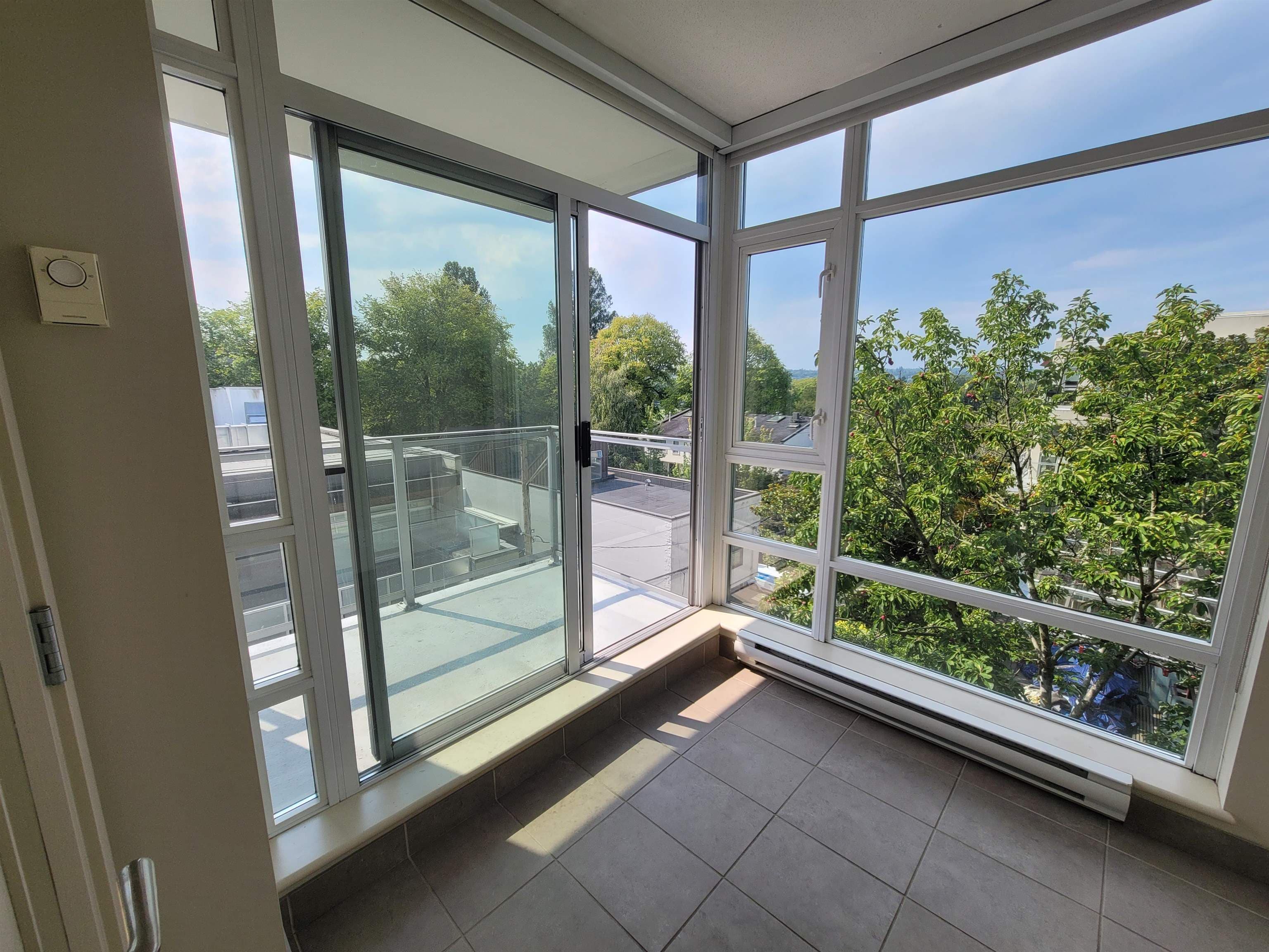 515 - 2268 W Broadway, Vancouver, V6K 0B2 — photo 2