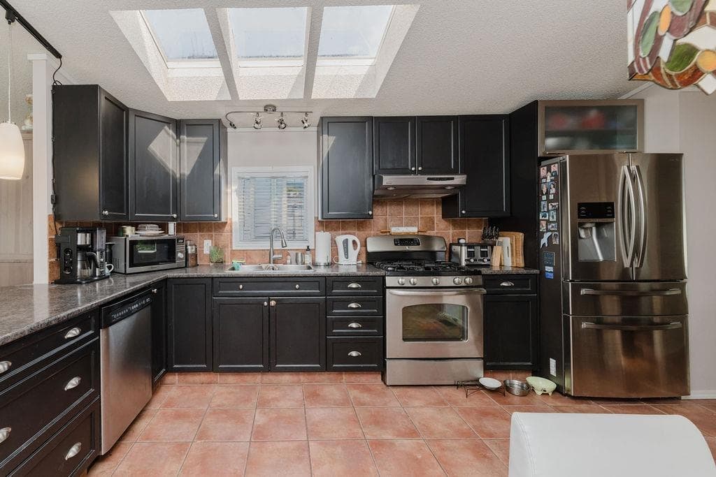 83 - 1413 Sunshine Coast Highway, Gibsons, V0N 1V5 — photo 5