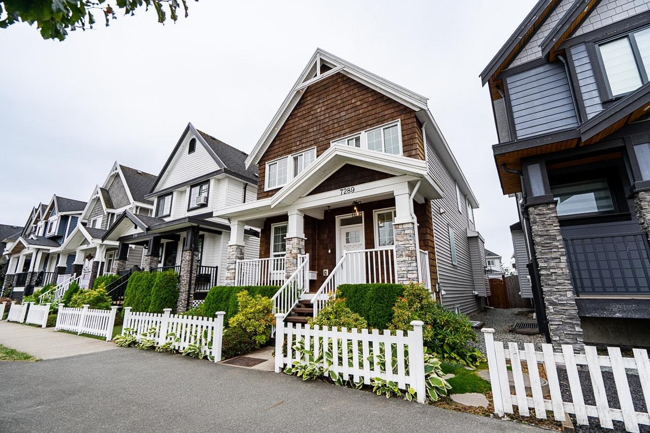 7289 194a Street, Surrey, V4N 6K1 — photo 2