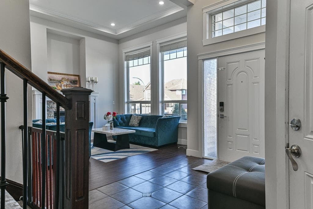 27784 Porter Drive, Abbotsford, V4X 1M3 — photo 4