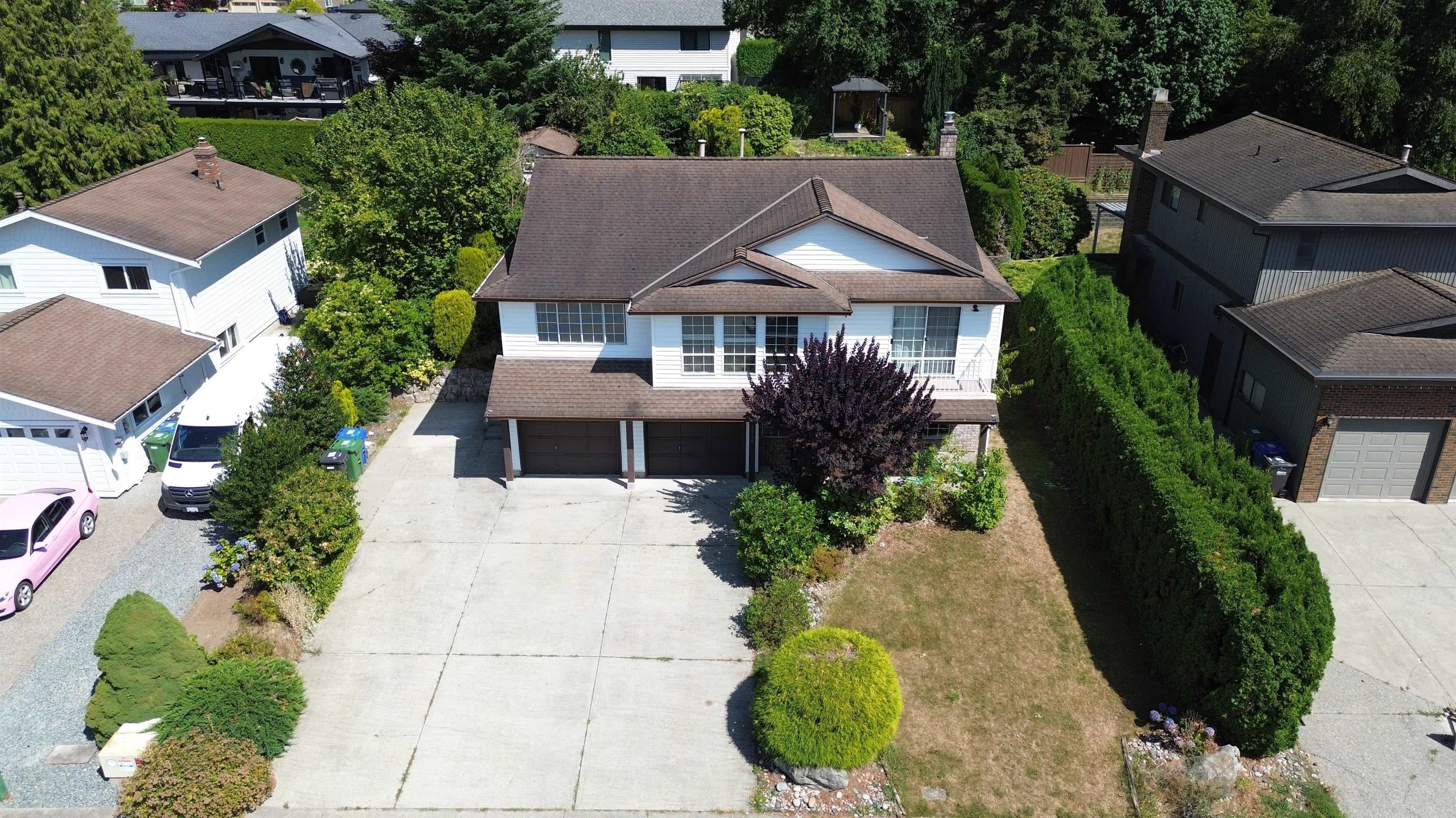 2138 Essex Drive, Abbotsford, V2S 7R8 — photo 2