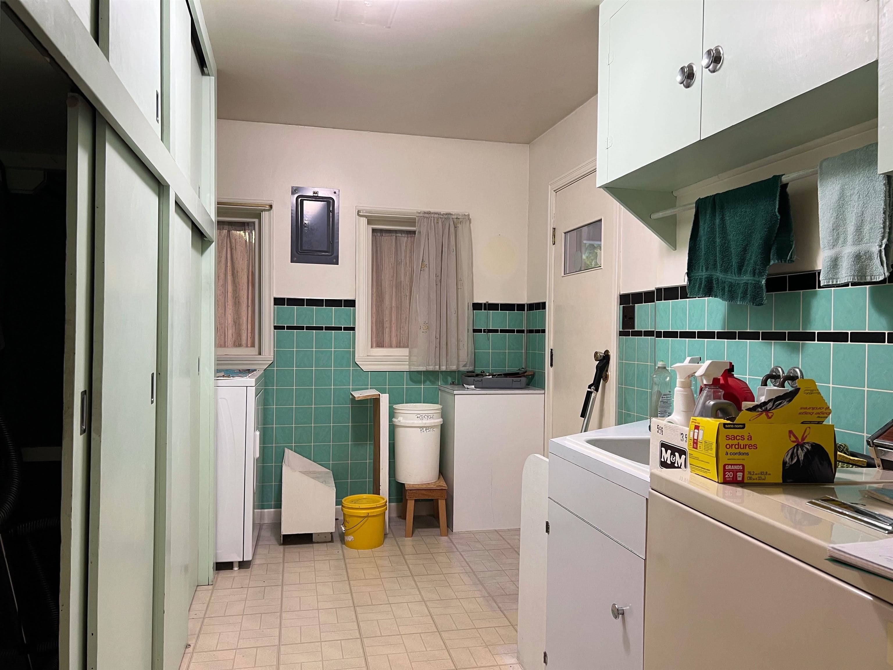 3047 Oxford Street, Port Coquitlam, V3B 4C2 — photo 5