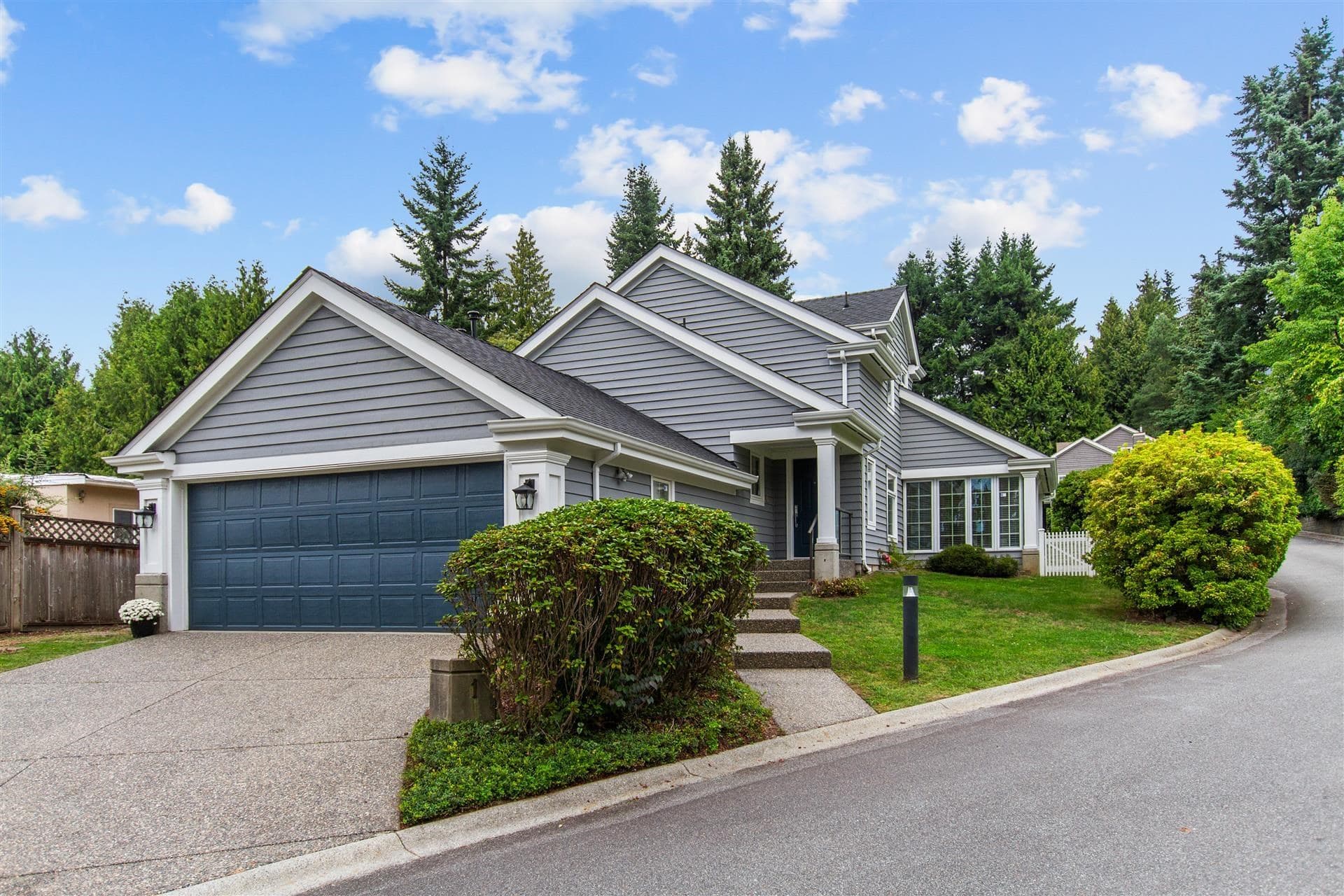 1 - 725 Rochester Avenue, Coquitlam, V3K 2V9 — photo 2
