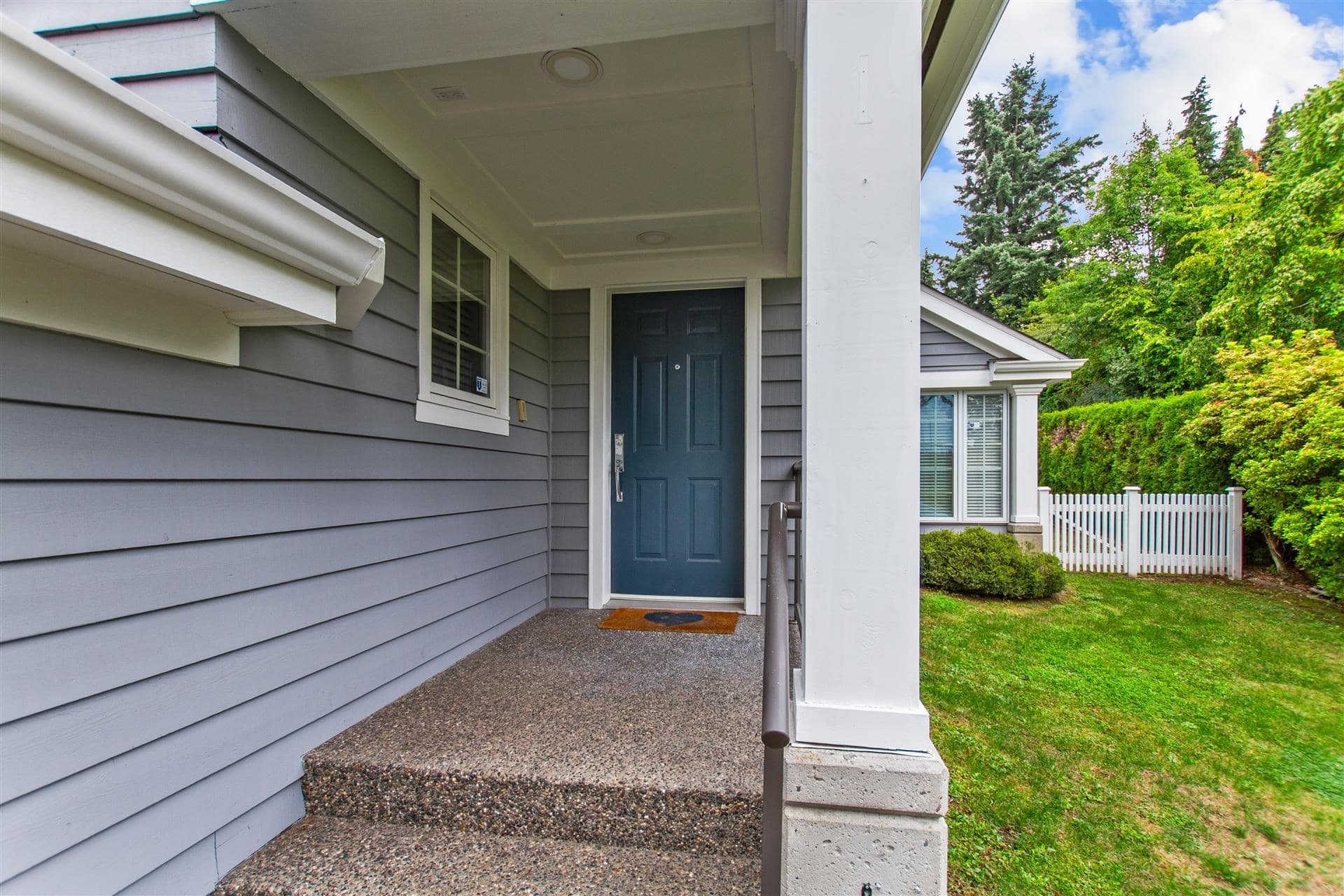 1 - 725 Rochester Avenue, Coquitlam, V3K 2V9 — photo 3