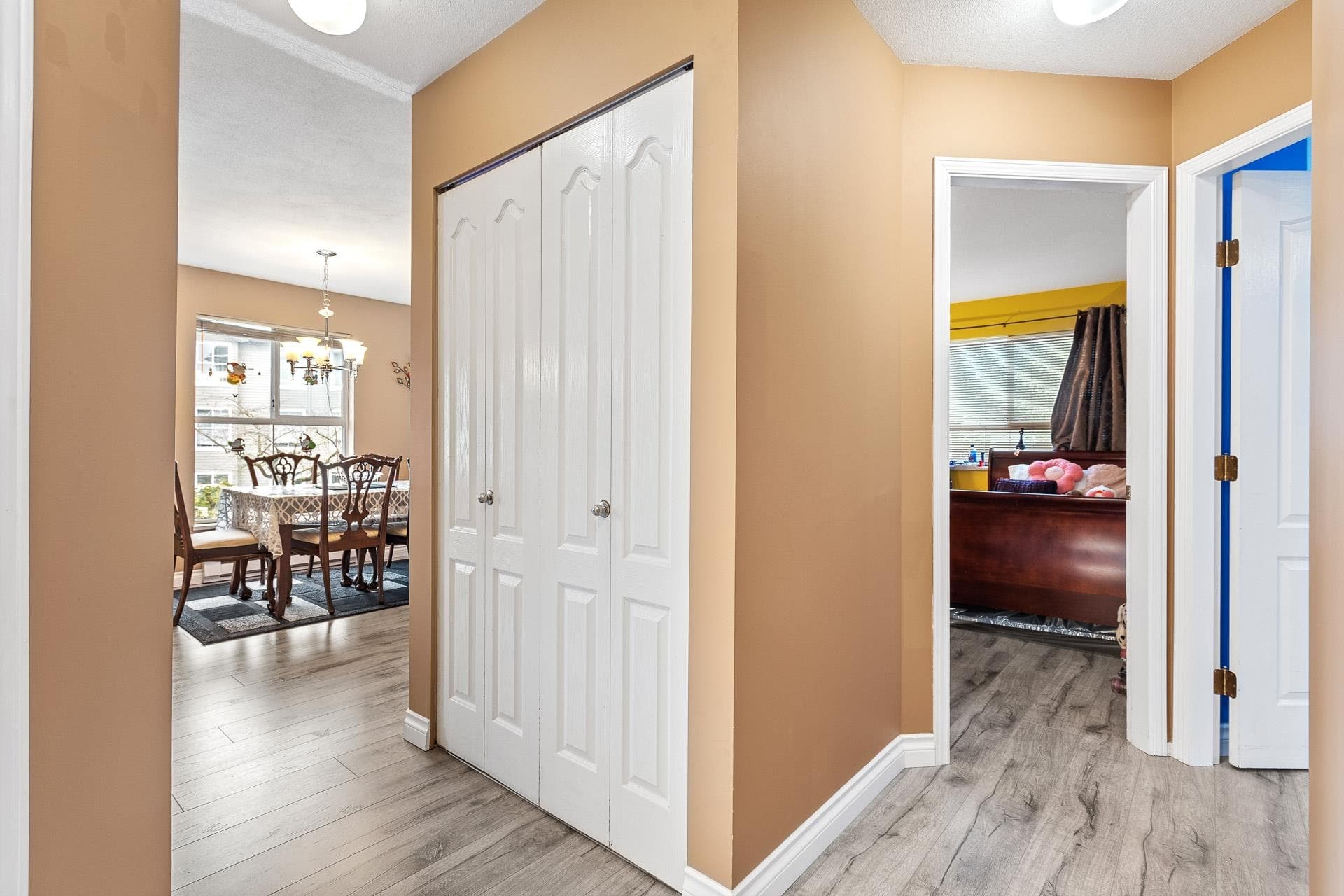 116 - 15110 108 Avenue, Surrey, V3R 0T6 — photo 4