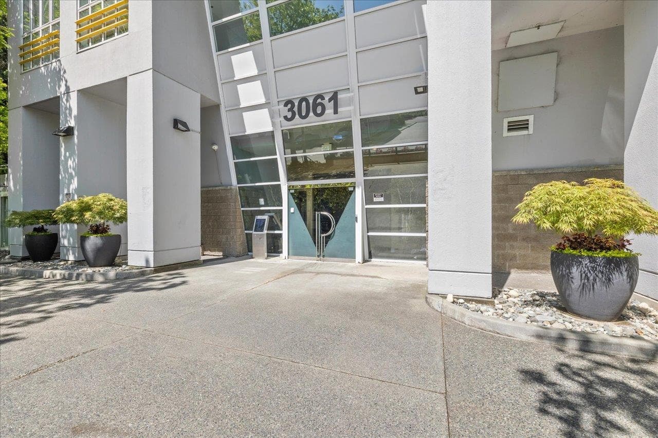 307 - 3061 E Kent Avenue North, Vancouver, V5S 4P5 — photo 2