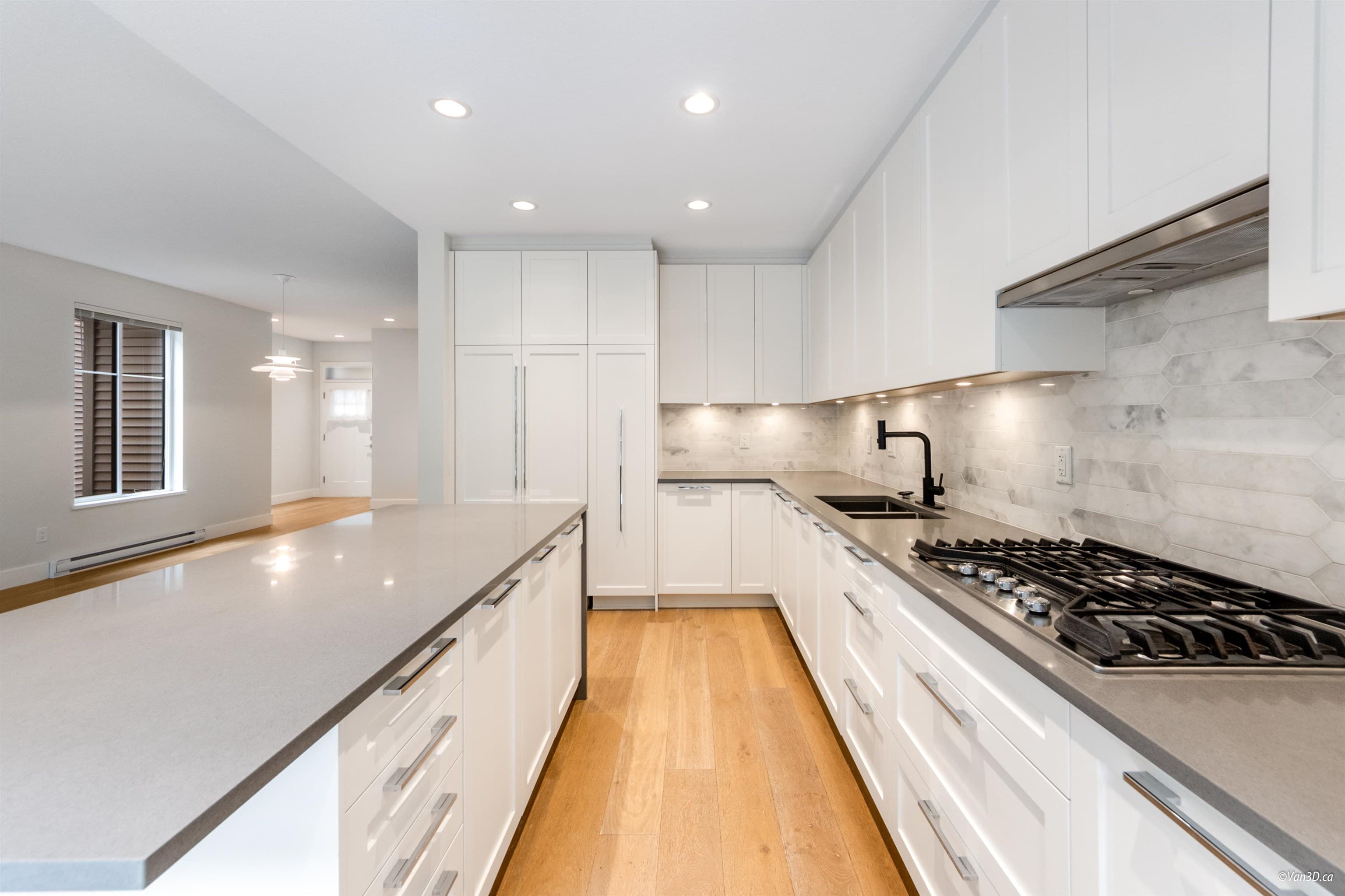 37 - 3306 Princeton Avenue, Coquitlam, V3E 0M9 — photo 3