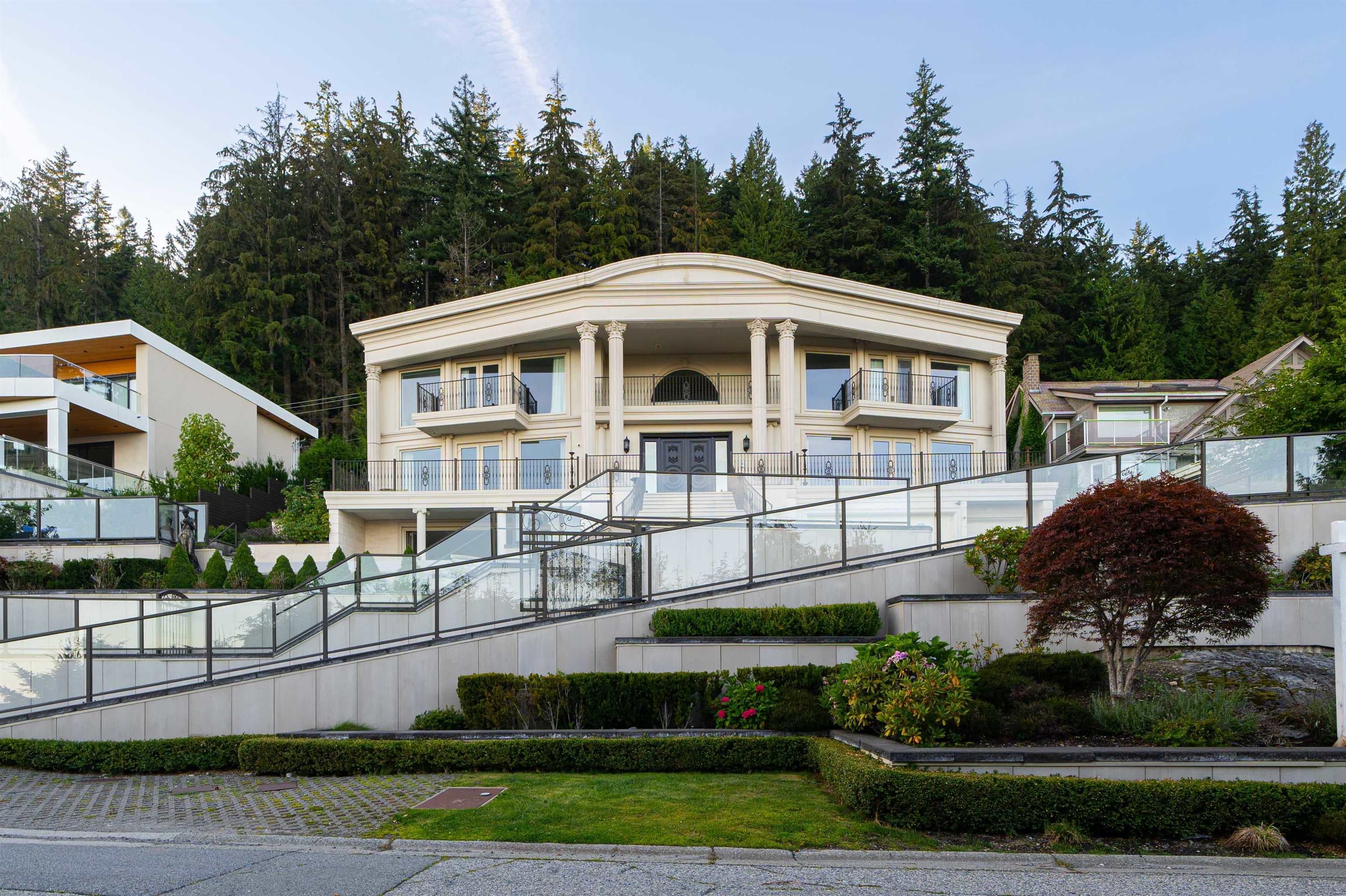 1095 Millstream Road, West Vancouver, V7S 2C8 — photo 2