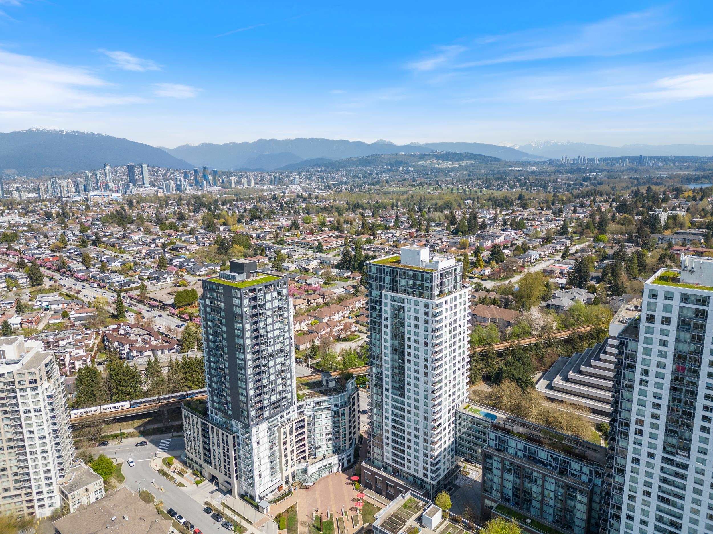 2106 - 5515 Boundary Road, Vancouver, V5R 0E3 — photo 2