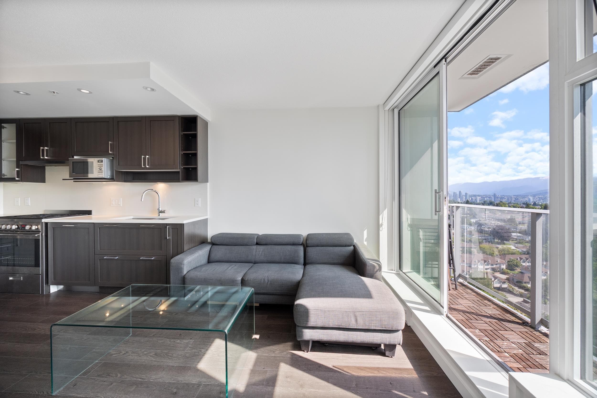 2106 - 5515 Boundary Road, Vancouver, V5R 0E3 — photo 5