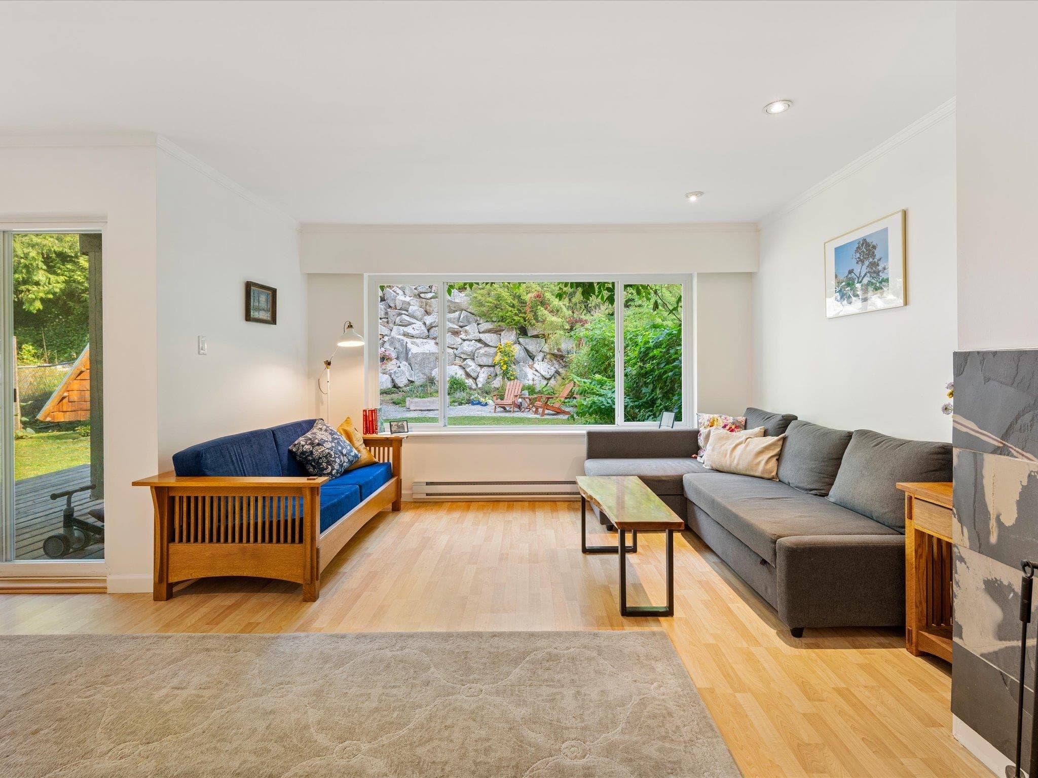 40754 Peebles Place, Squamish, V0N 1T0 — photo 2