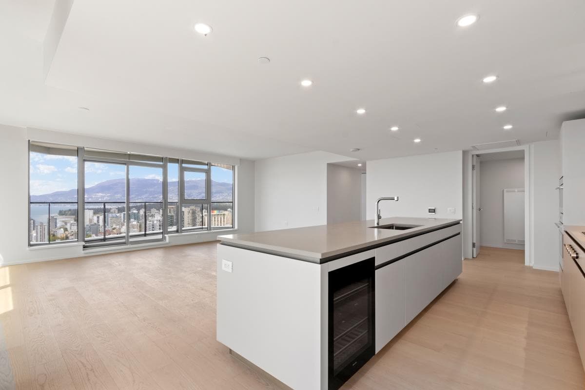 3702 - 889 Pacific Street, Vancouver, V6Z 1C3 — photo 4