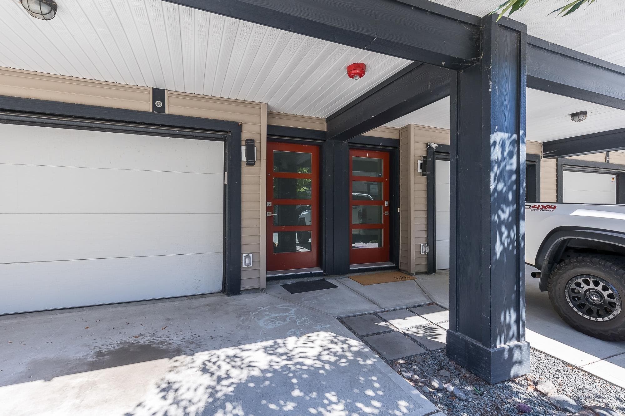 26 - 8413 Midtown Way, Chilliwack, V2P 0G7 — photo 2