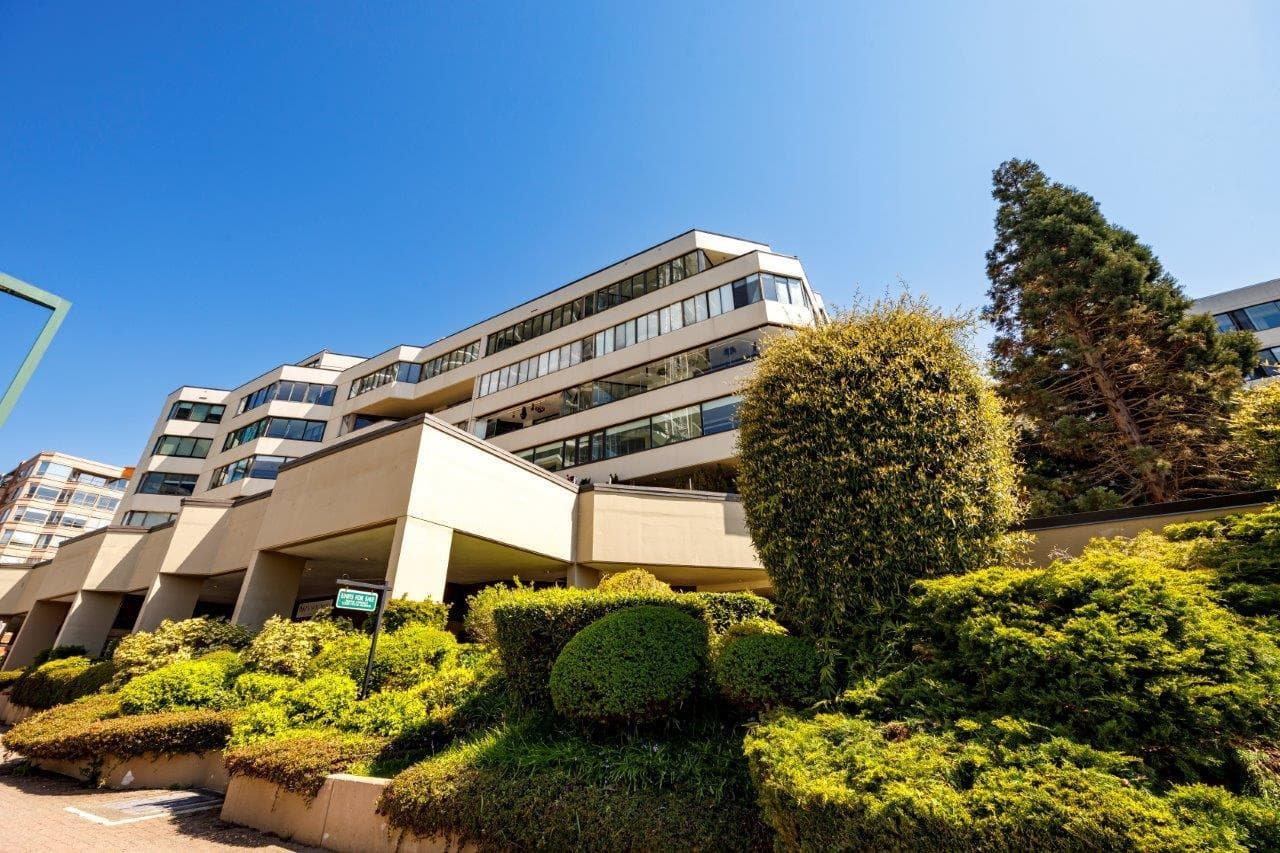 205 - 1480 Foster Street, White Rock