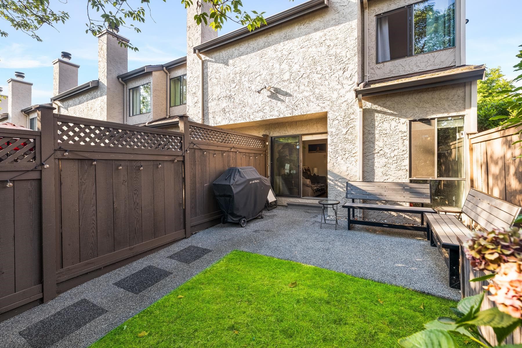 24 - 230 W 14th Street, North Vancouver, V7M 1P3 — photo 2