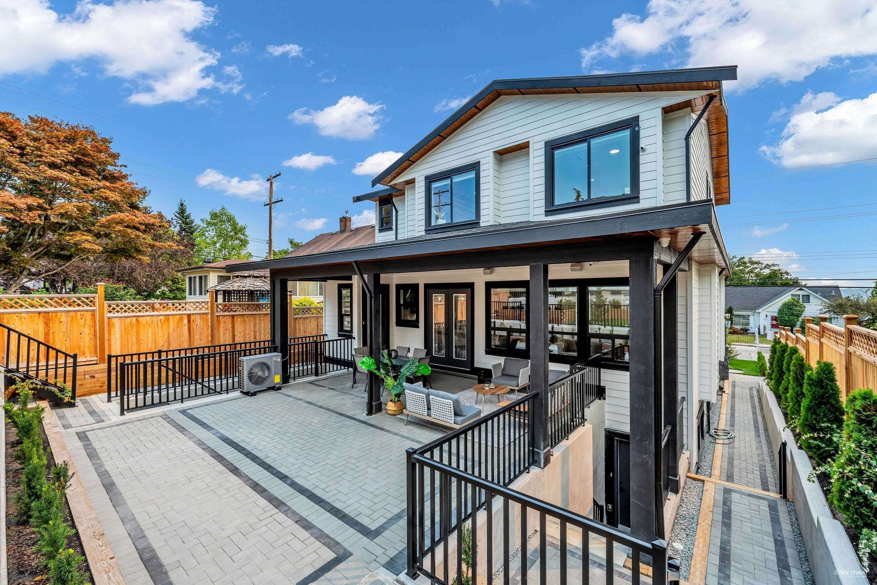 1405 Eighth Avenue, New Westminster, V3M 2S3 — photo 4