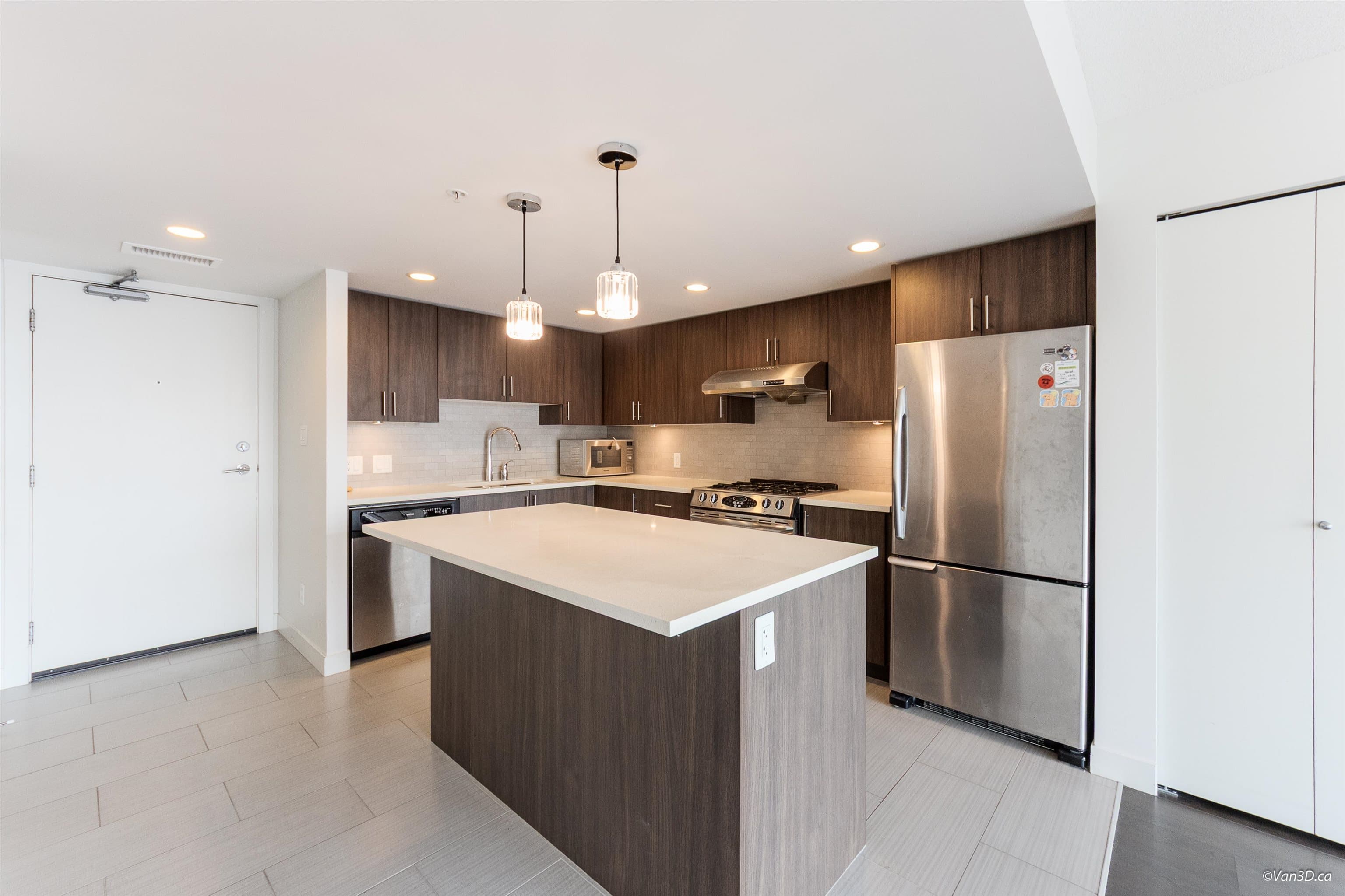 806 - 6888 Cooney Road, Richmond, V6Y 0E1 — photo 3